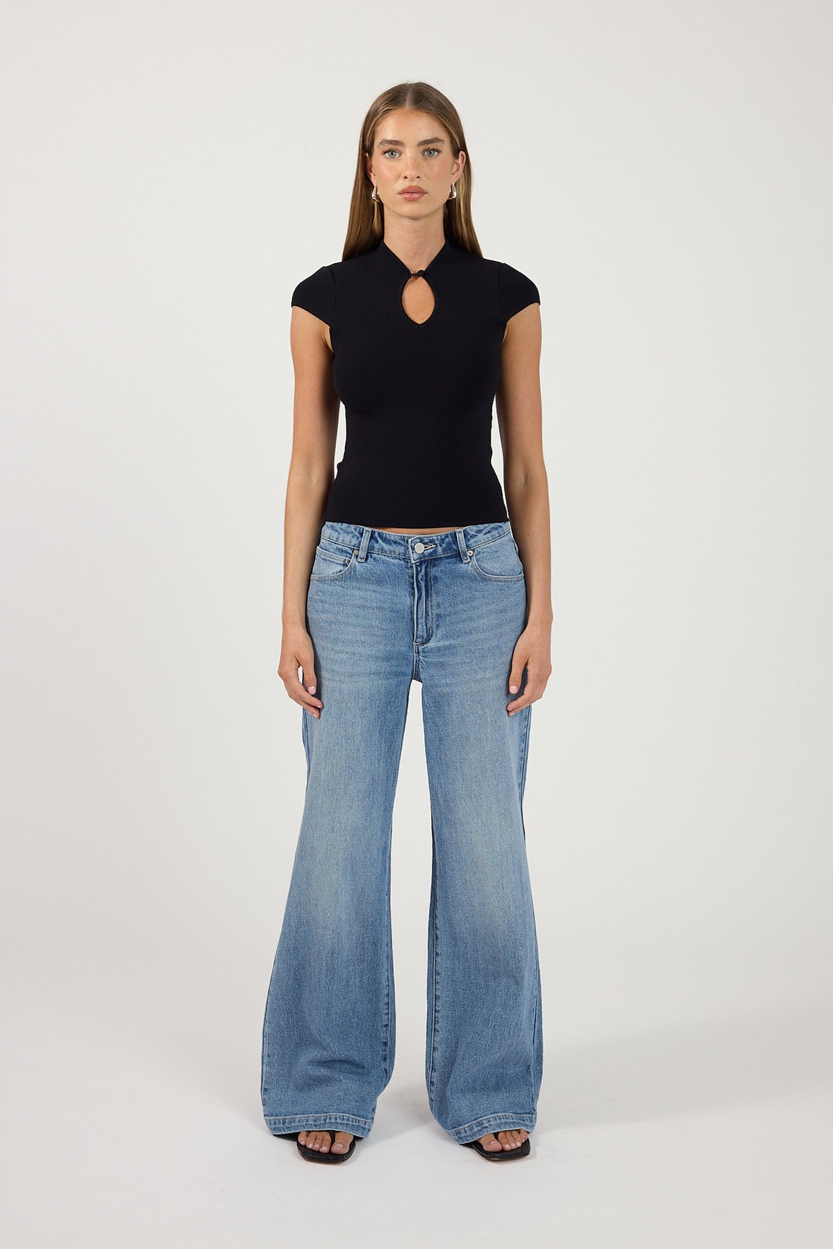 Perfect Stranger Romilly Keyhole Top Black