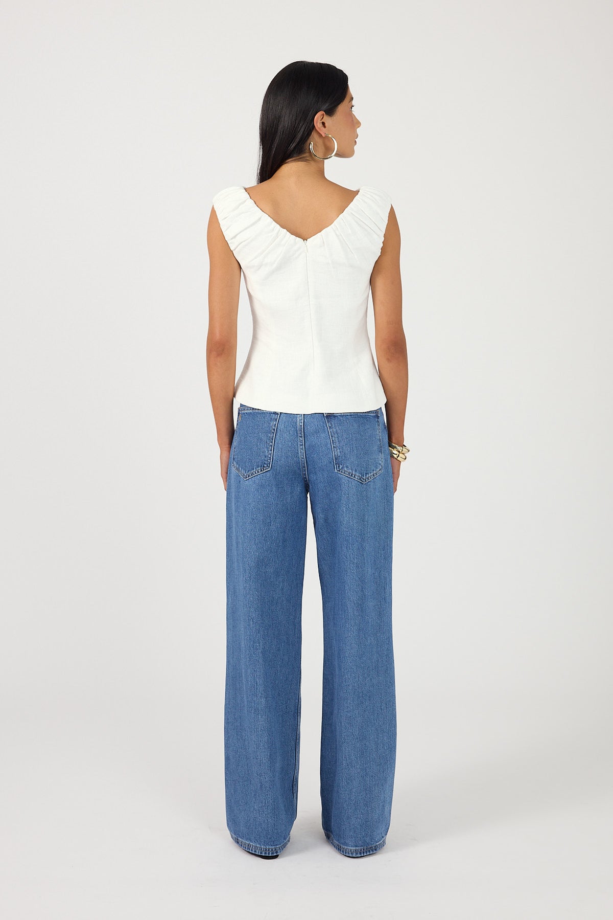 Perfect Stranger Adley Linen Top White