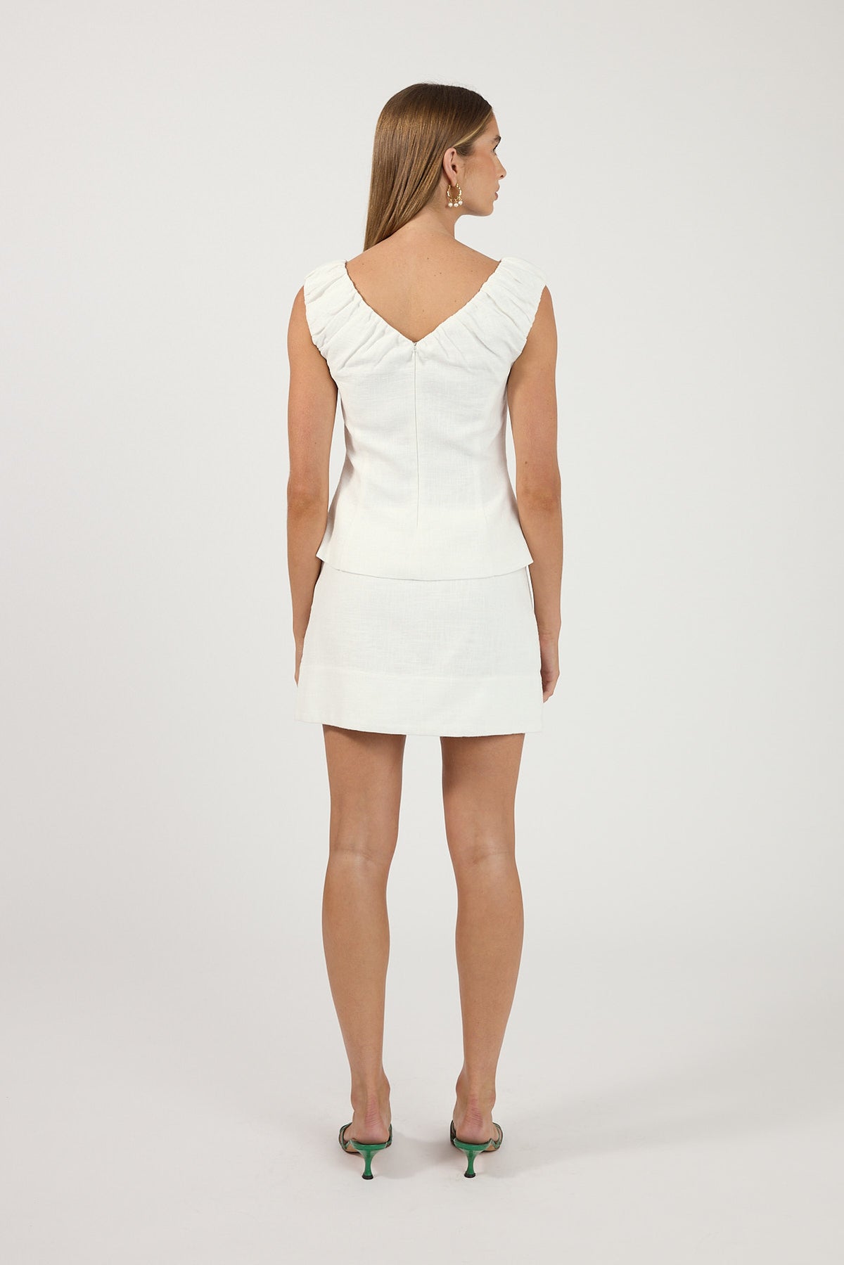 Perfect Stranger Adley Linen Mini Skirt White