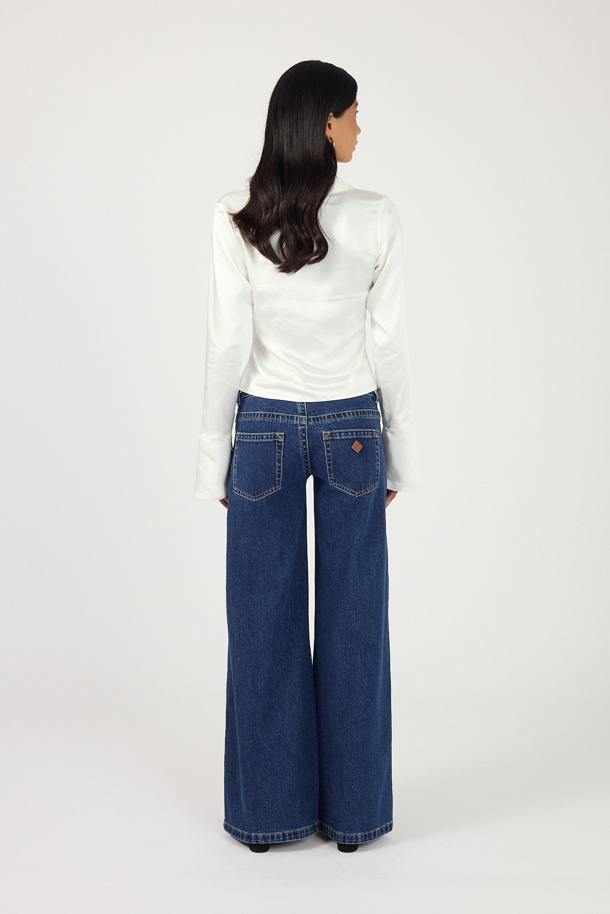 Perfect Stranger Matilda Fitted Satin Shirt Cream