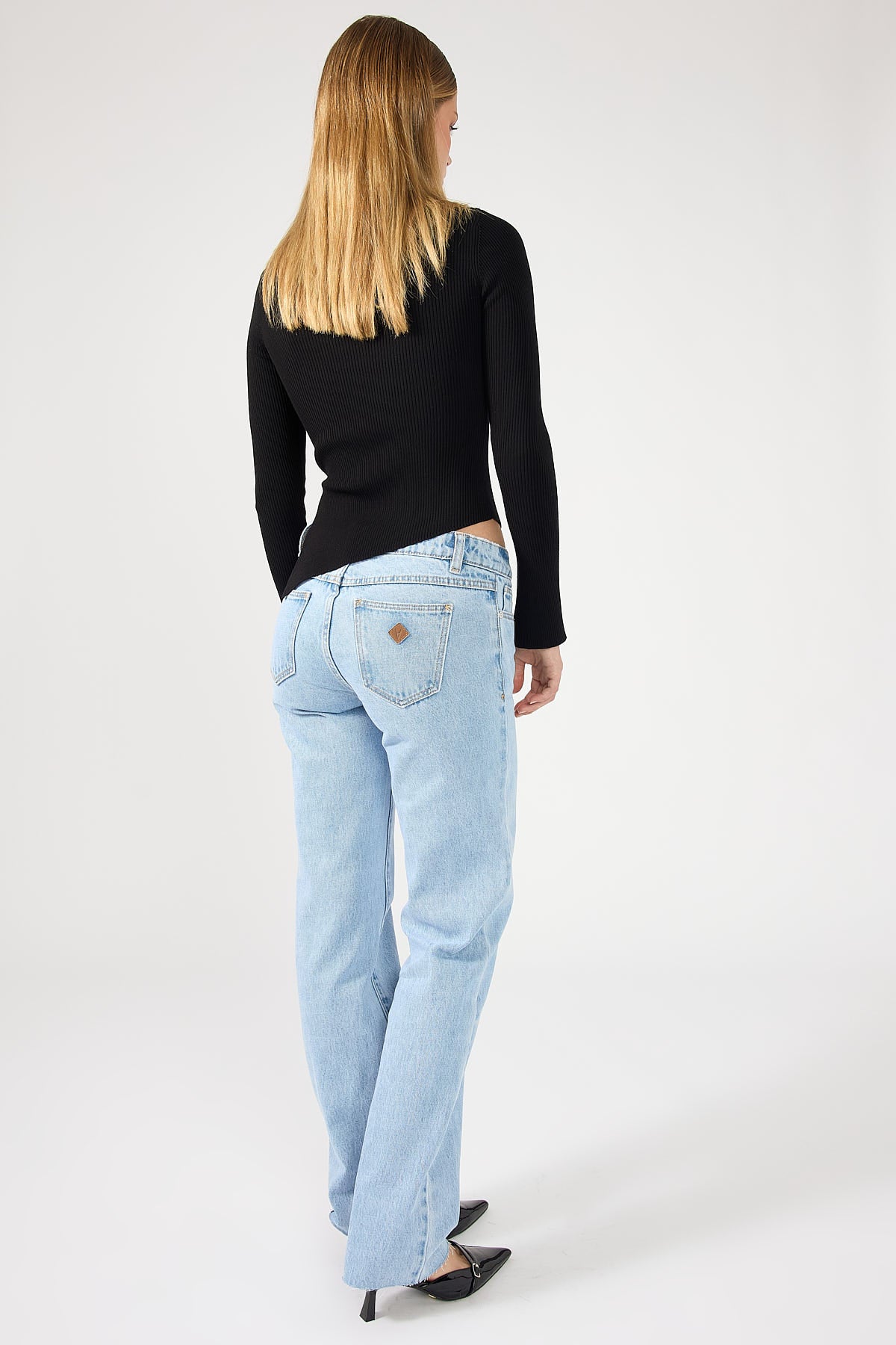 Abrand A 99 Low Straight Jean Walk Away