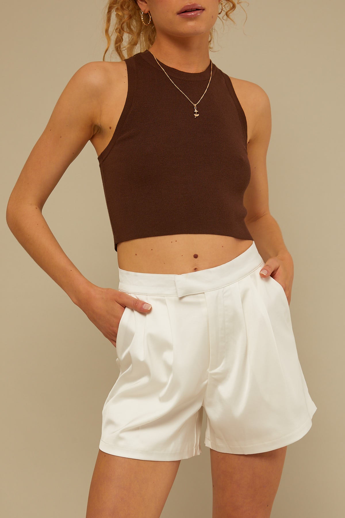 Perfect Stranger Satin Short Natural White