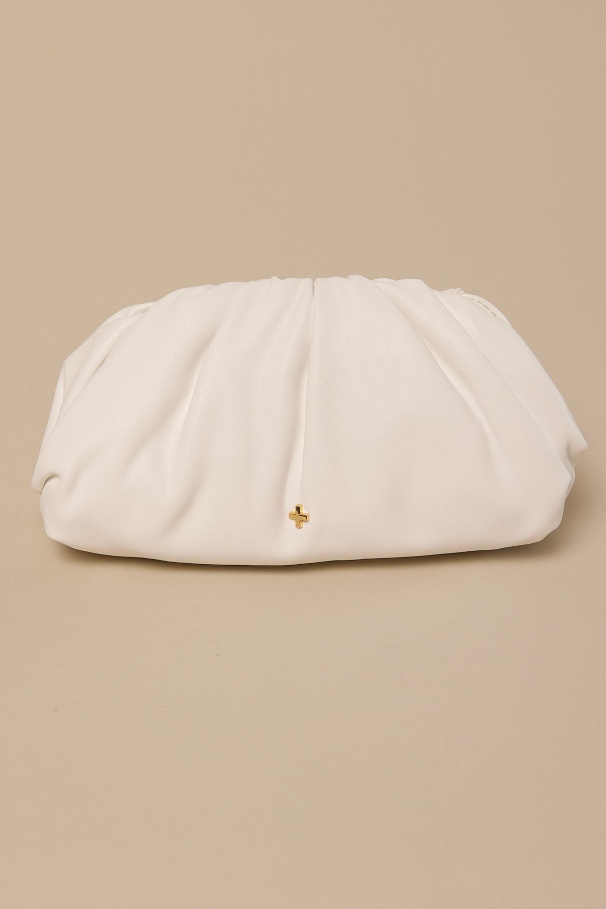 Peta + Jain Akira White