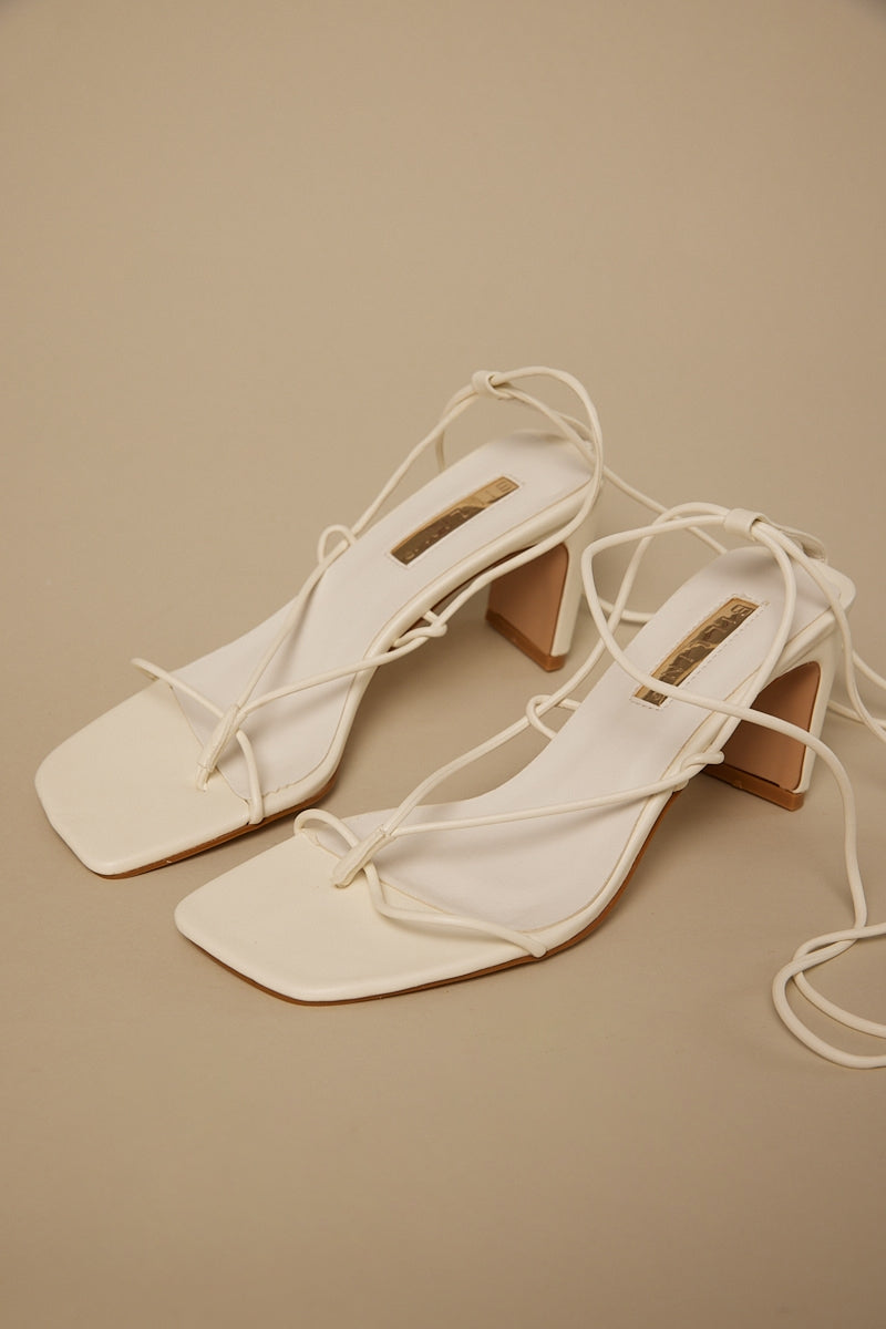 Billini Juniper White