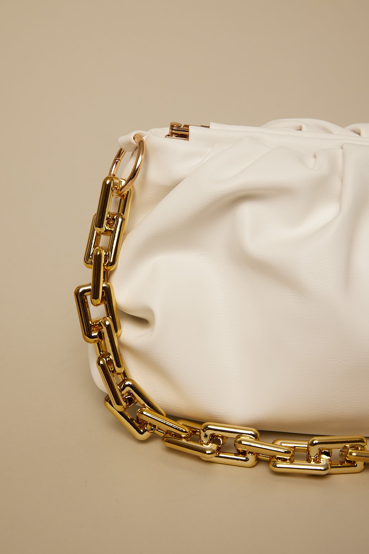 Token Chain Purse Bag White