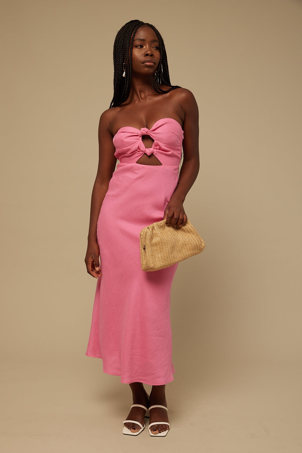 Token Raffia Clutch Natural