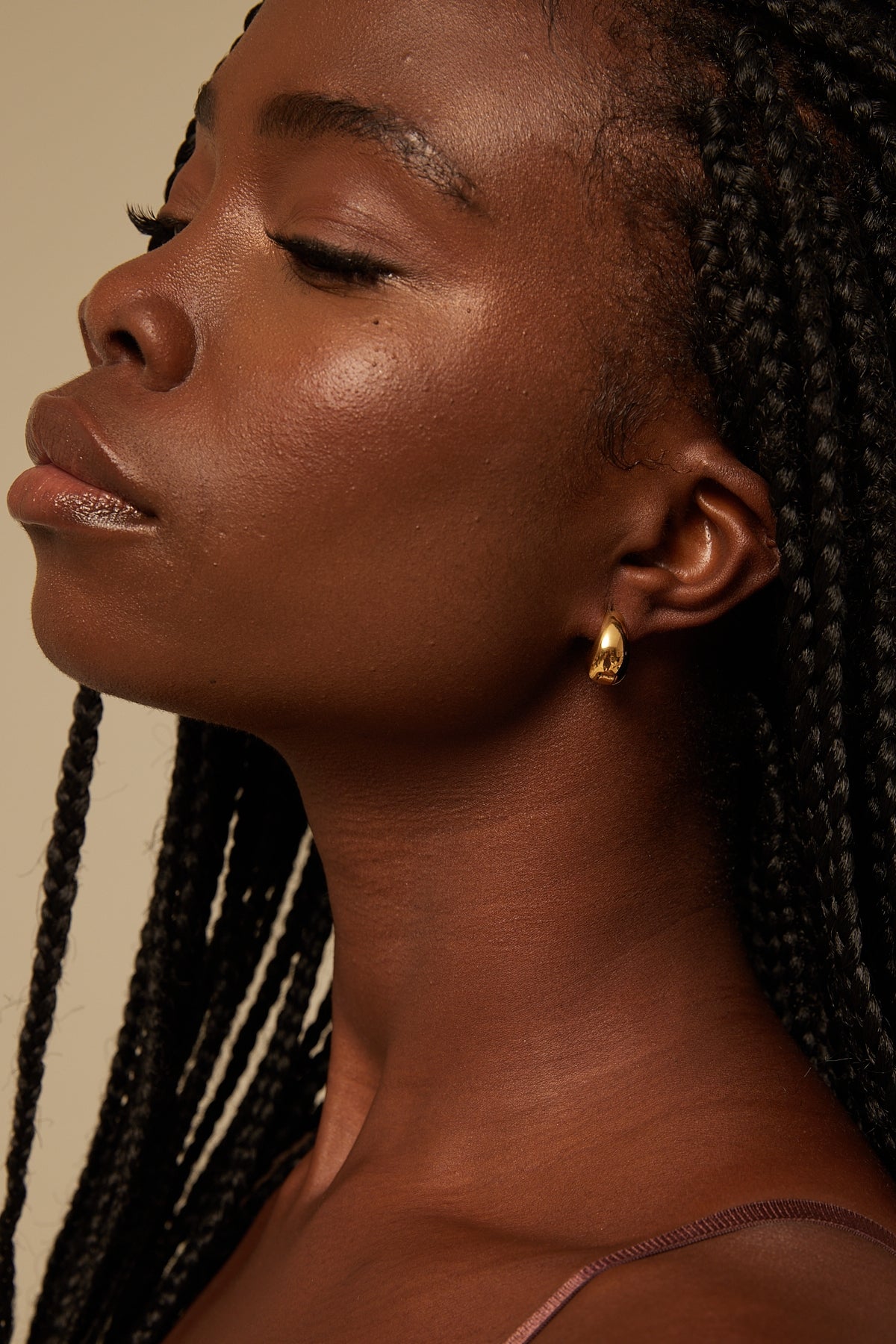 Perfect Stranger Clara Hoop Earring Gold