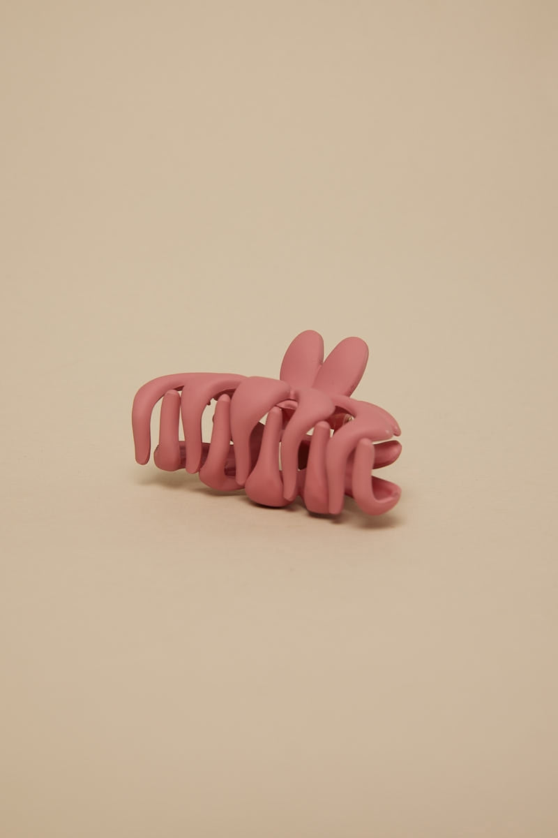 Token Floral Hair Claw Pink