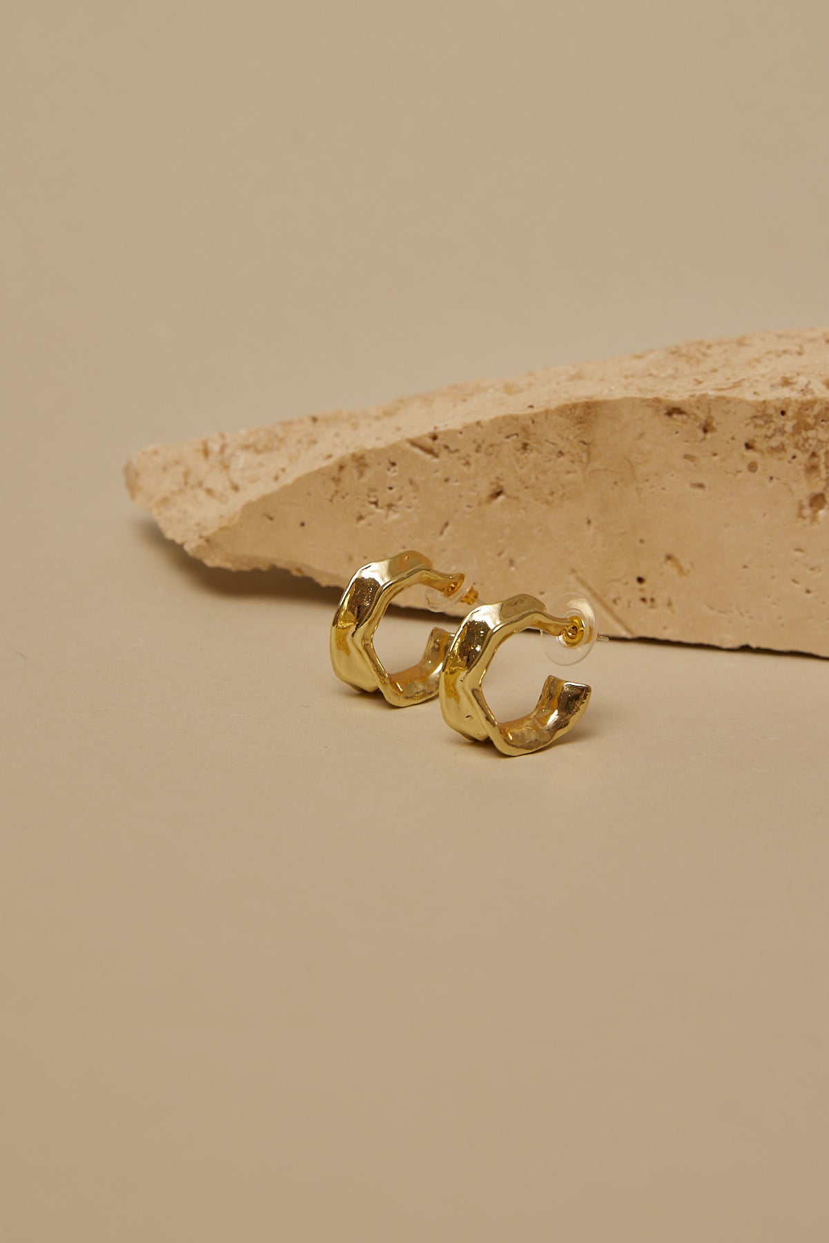 Token Melted Gold Wide Hoop Earring Gold