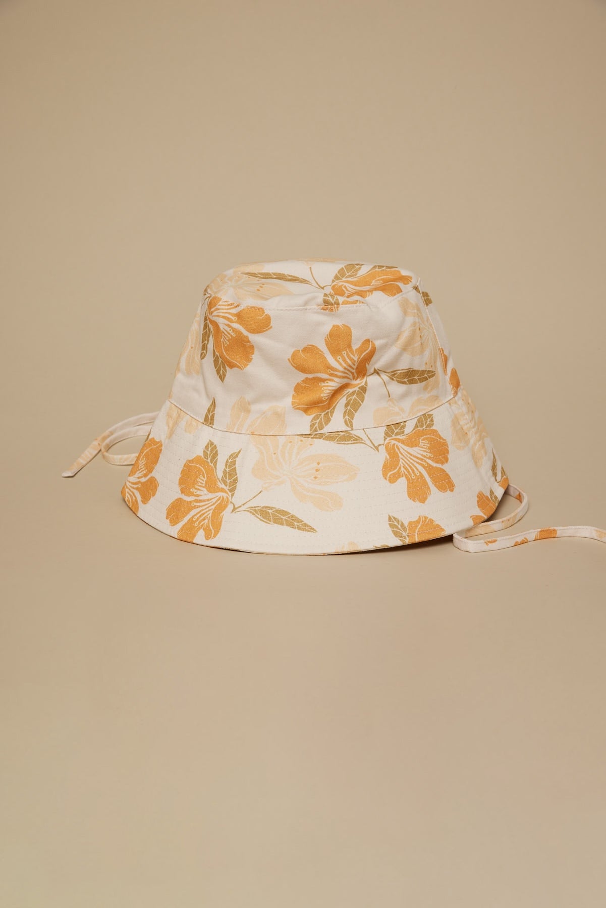 Token All You Deserve Wide Brim White Floral