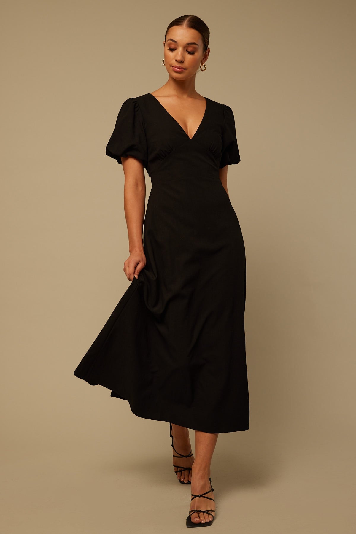Perfect Stranger Claudia Midi Dress Black