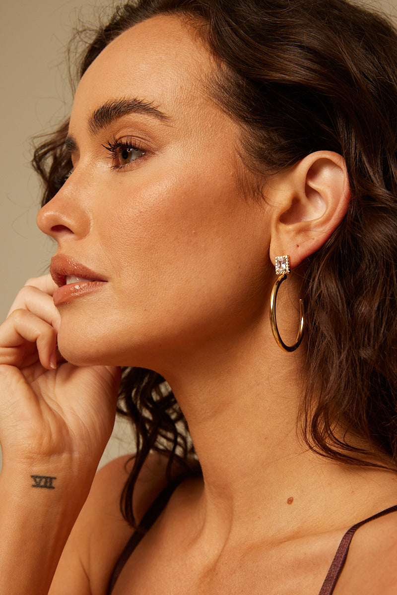 Perfect Stranger My World Earring Gold