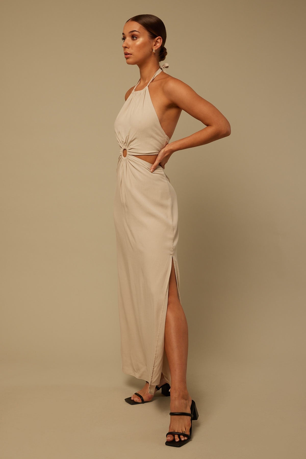 Perfect Stranger O-Ring Halter Midi Dress Stone