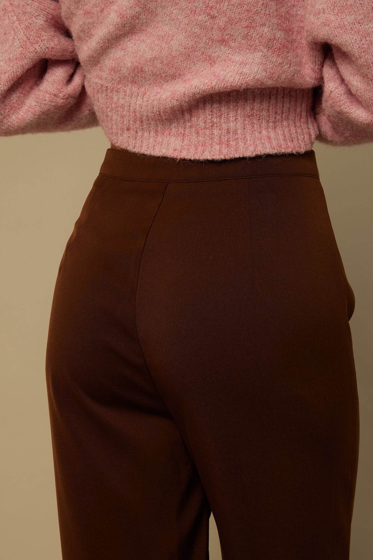 Perfect Stranger In The Moment Pant Brown