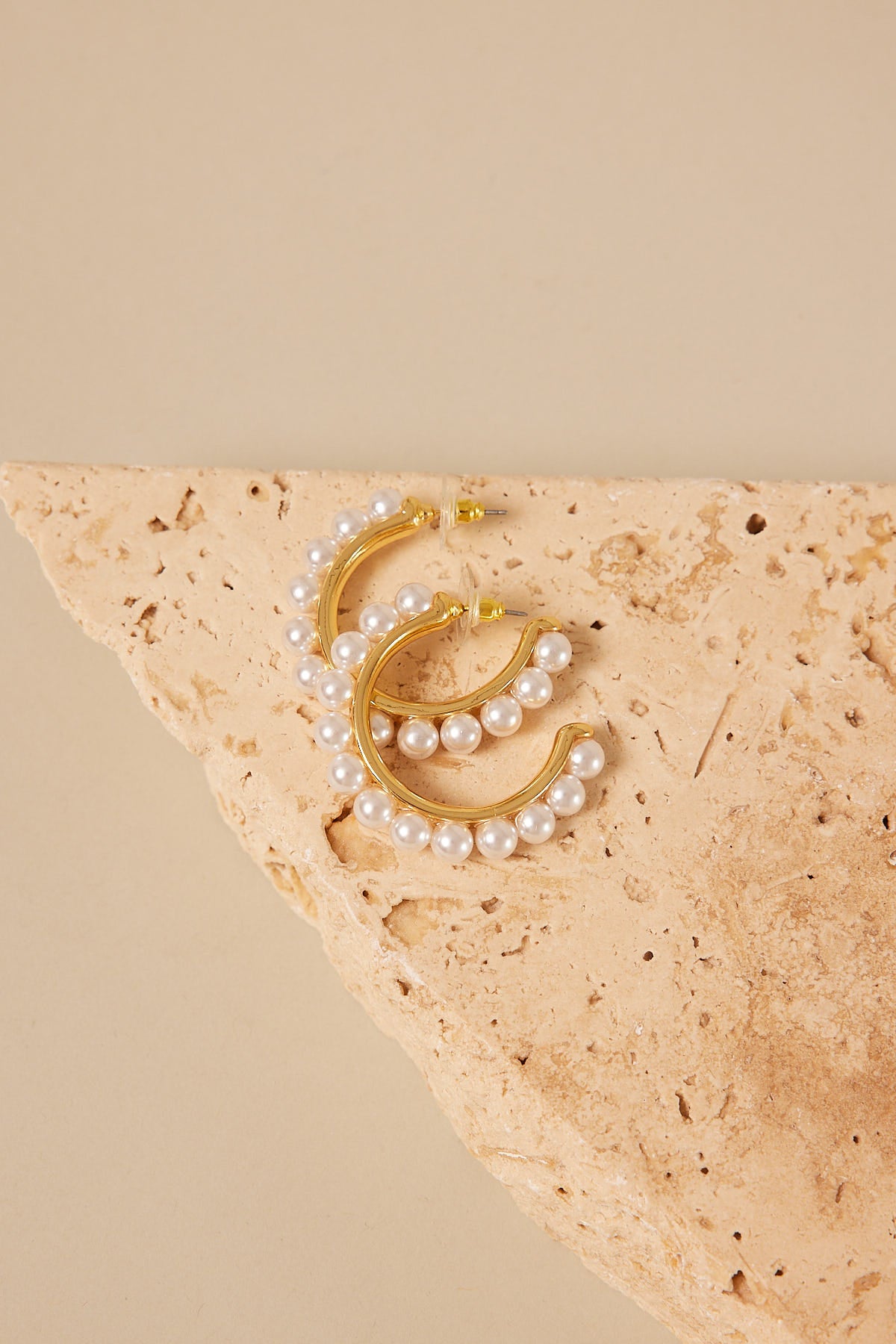 Perfect Stranger Pearl Hoop 18K Gold Plated