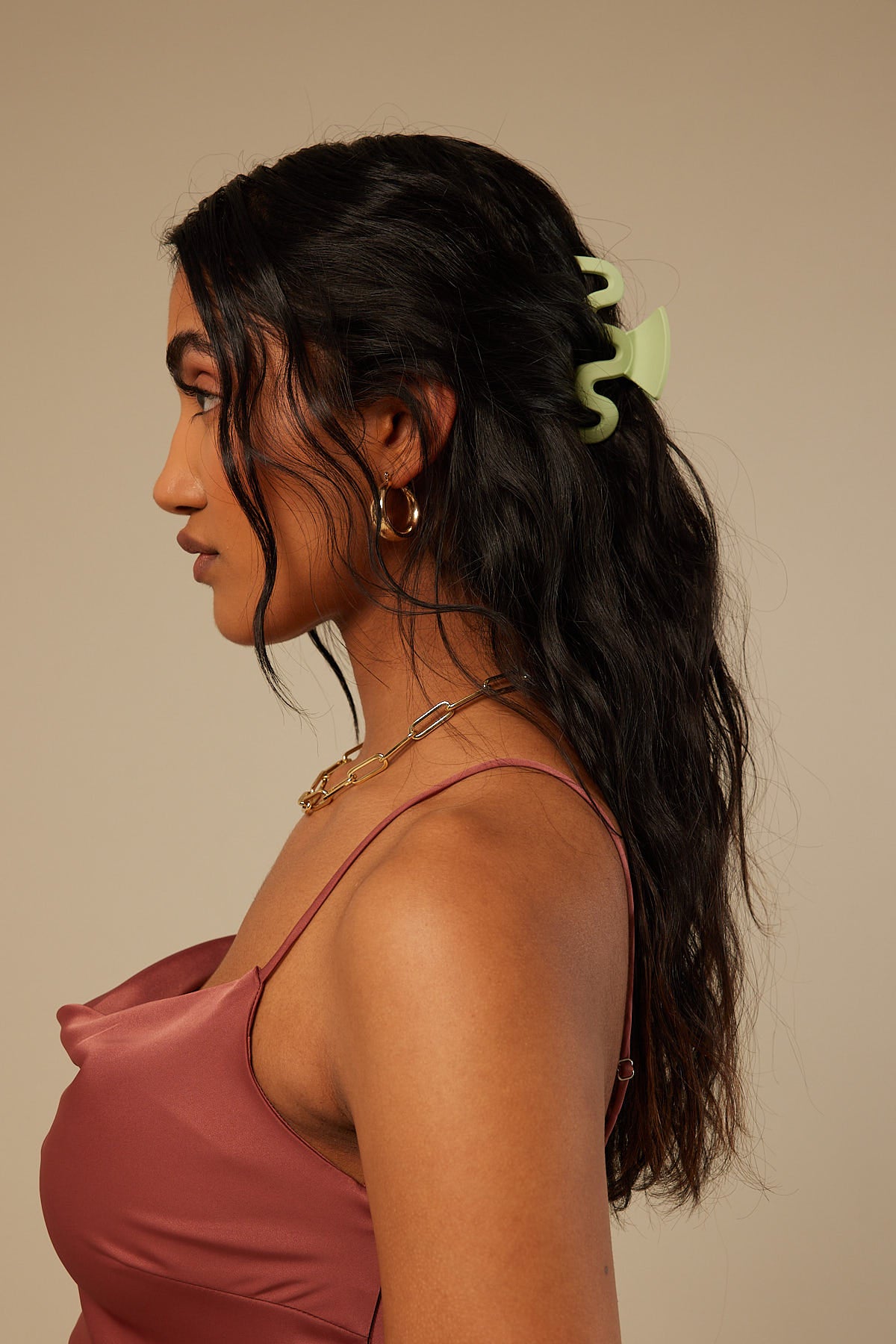 Token Squiggle Hair Claw Green
