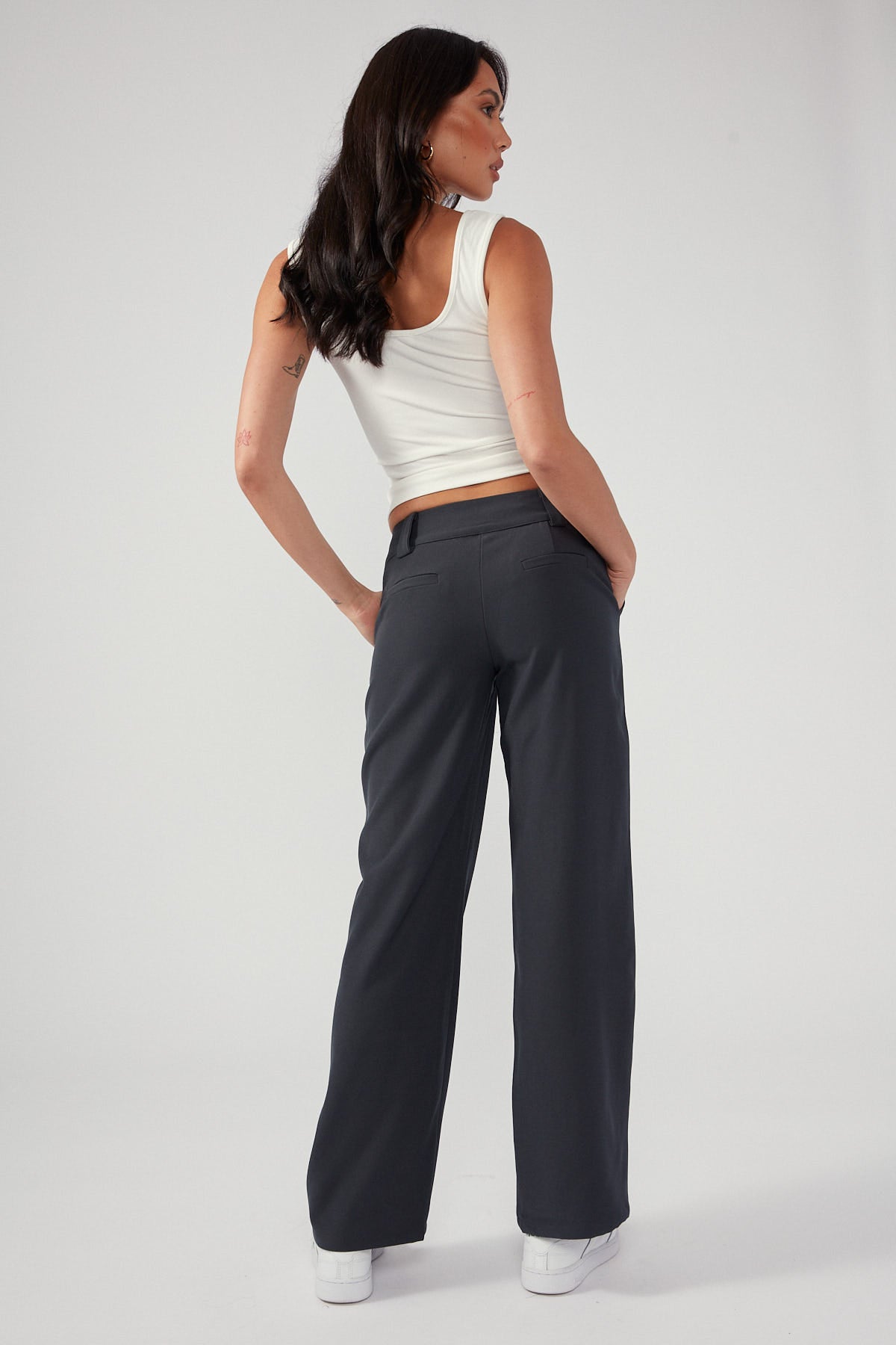 Perfect Stranger Coco Low Rise Pant Charcoal