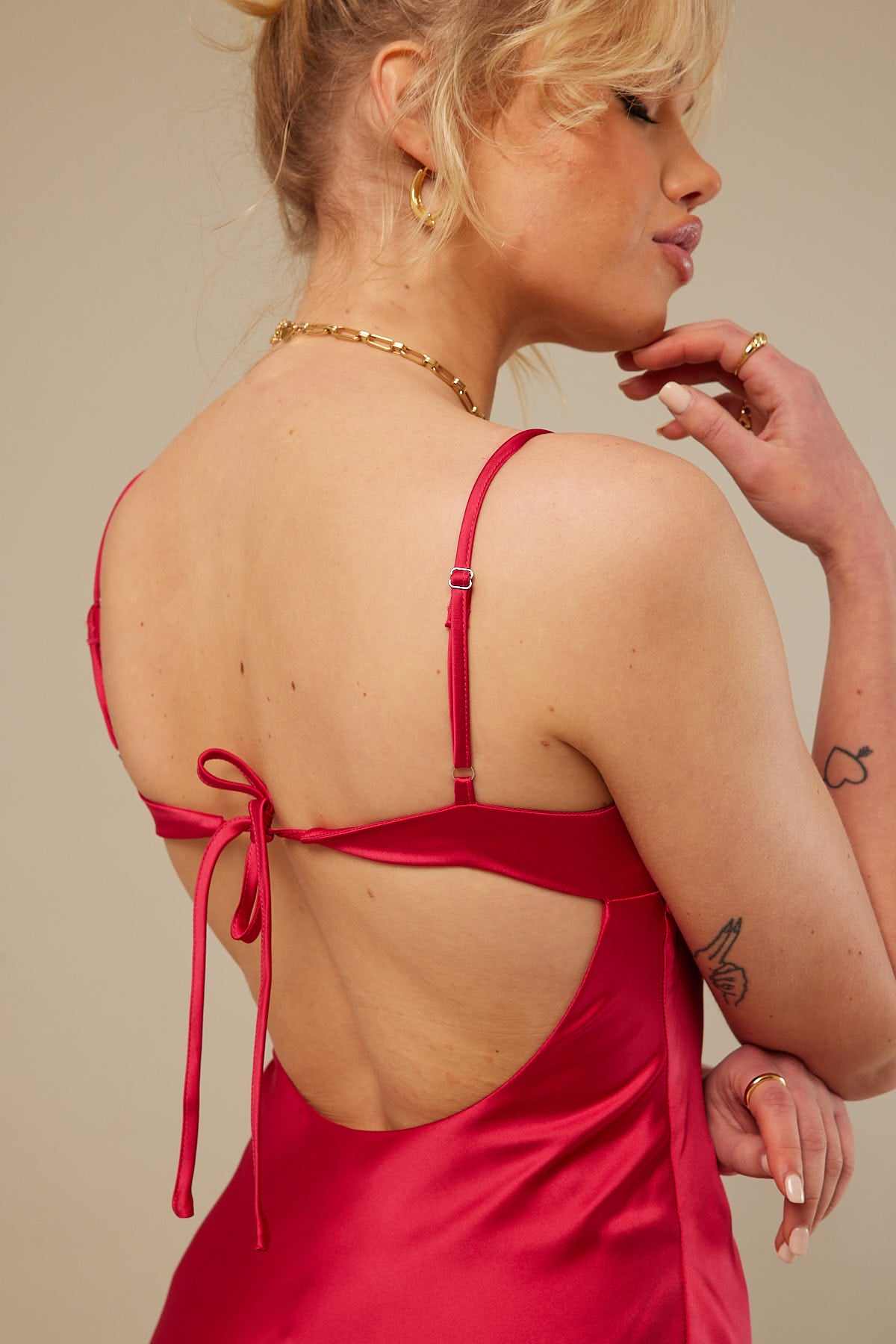 Perfect Stranger Siren Satin Midi Dress Red