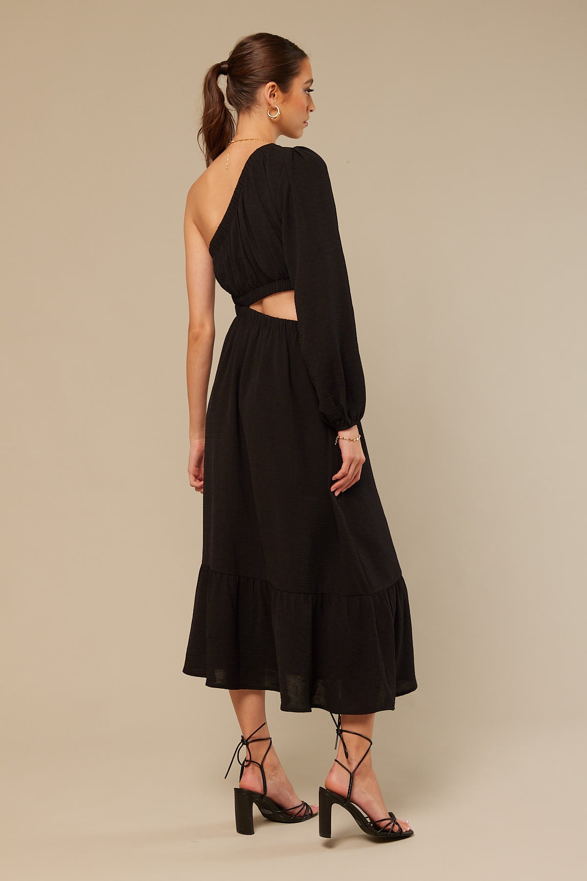 Perfect Stranger Bella One Shoulder Midi Dress Black