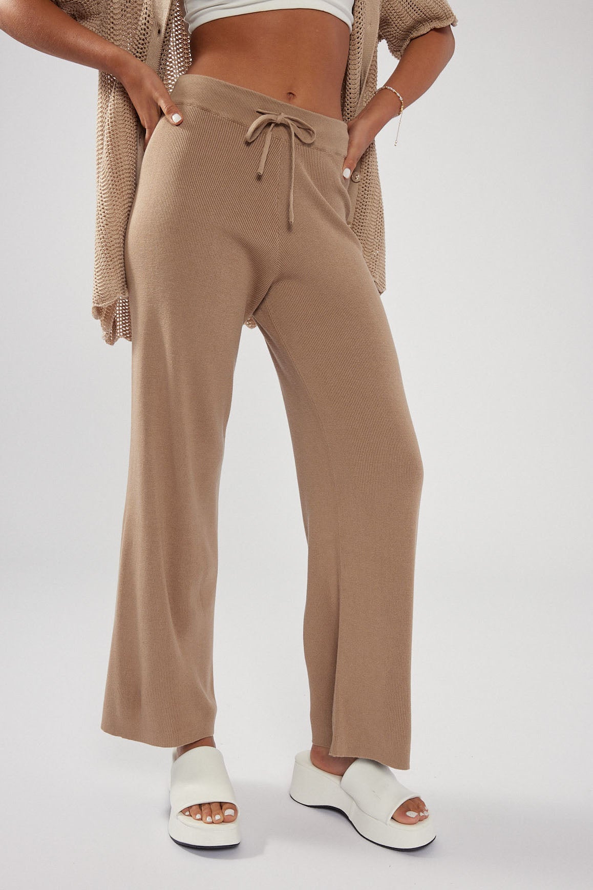Perfect Stranger Relaxo Knit Pant Taupe