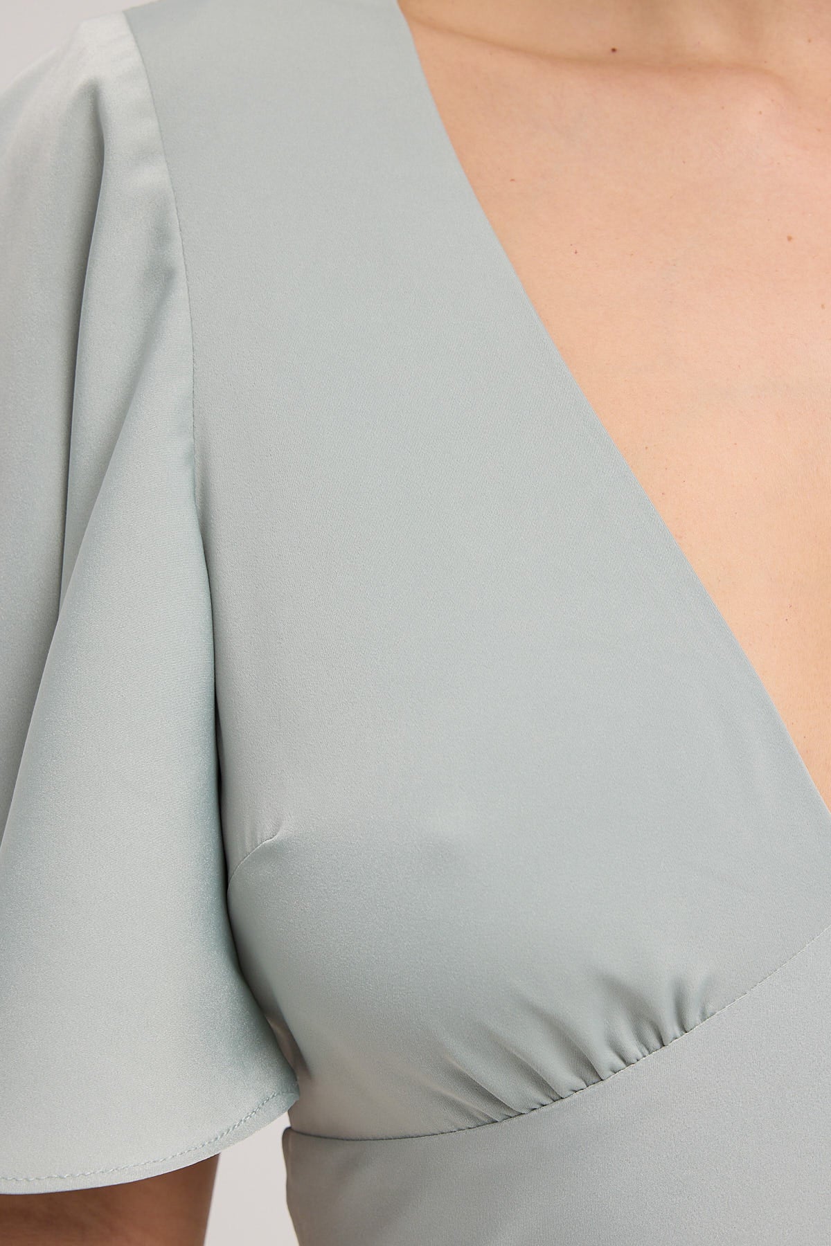 Perfect Stranger Juliet Midi Dress Sage