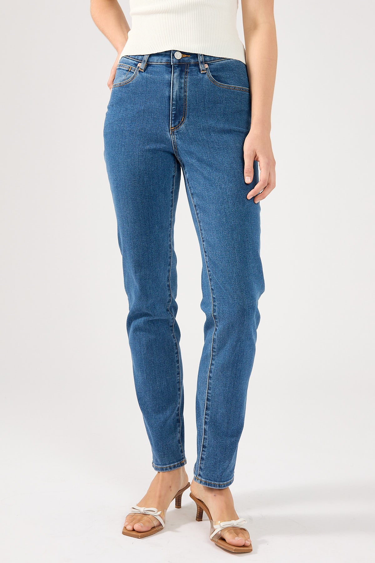 Abrand 95 Stovepipe Jean Liliana