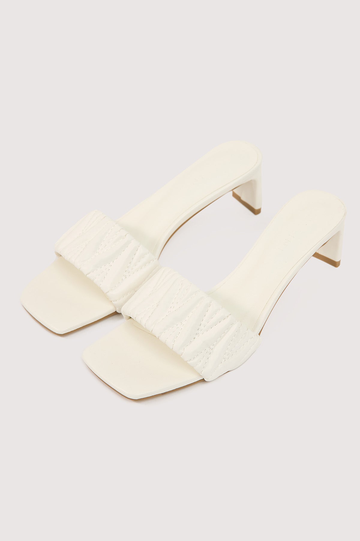 Billini Yolene Heel White