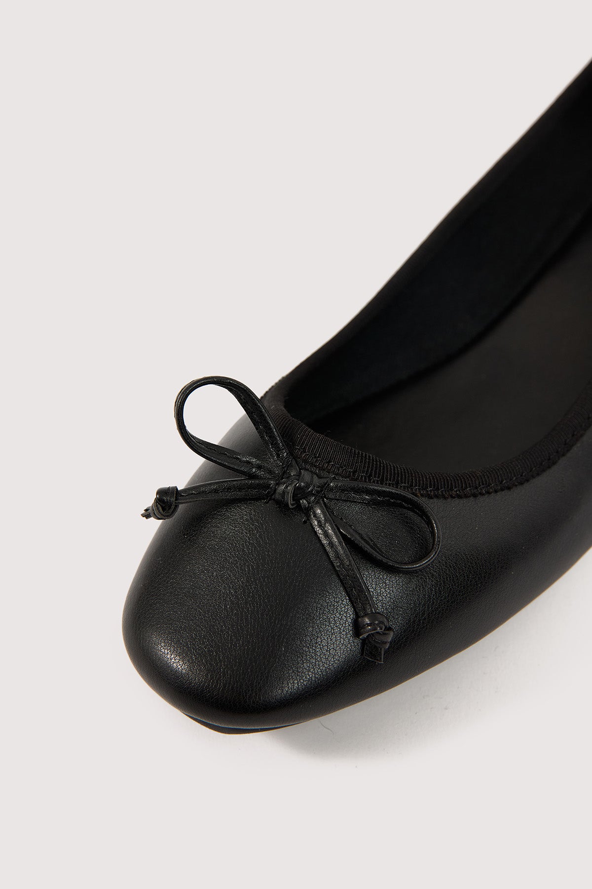 Billini Isaiah Ballet Flat Black