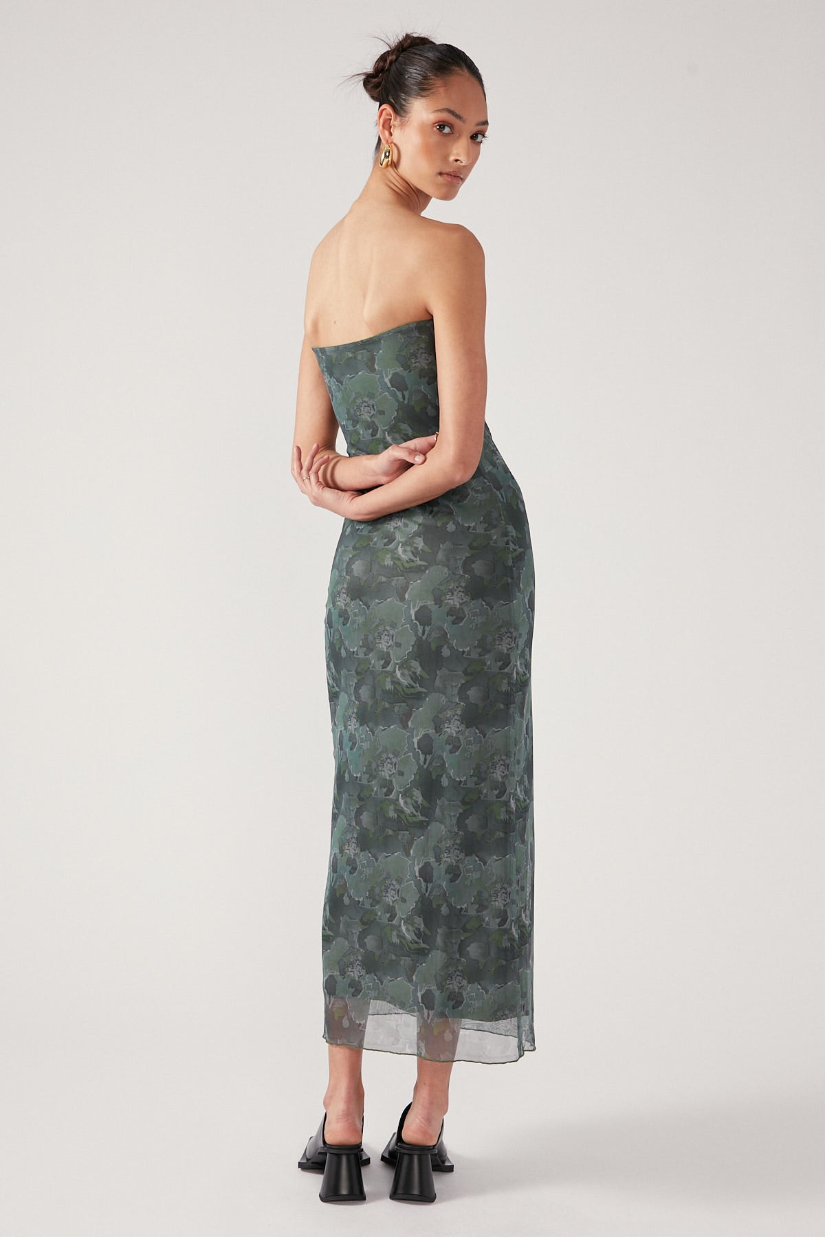 Perfect Stranger Magnolia Blur Midi Dress Green Print
