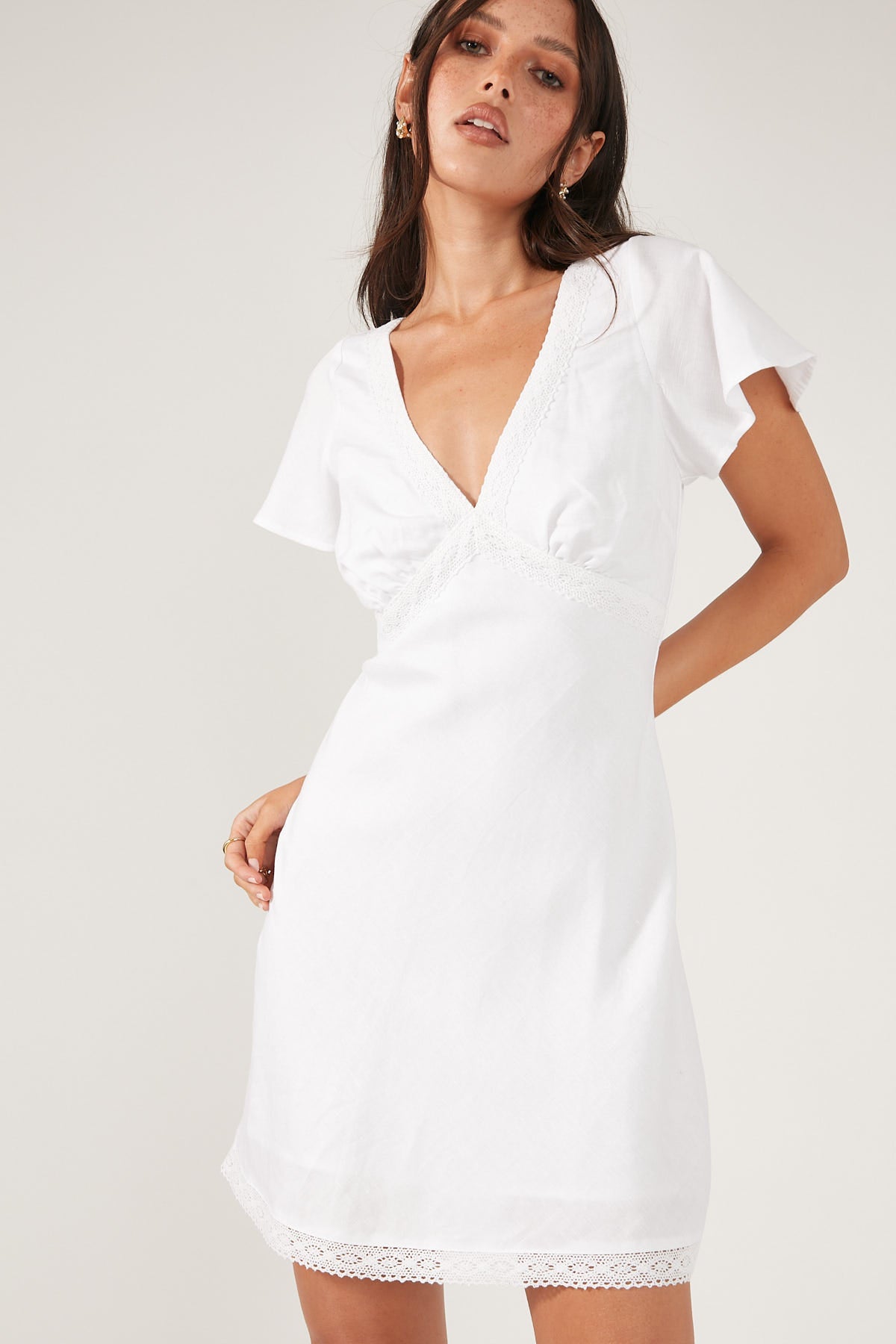 Perfect Stranger Lucia Linen Mini Dress White