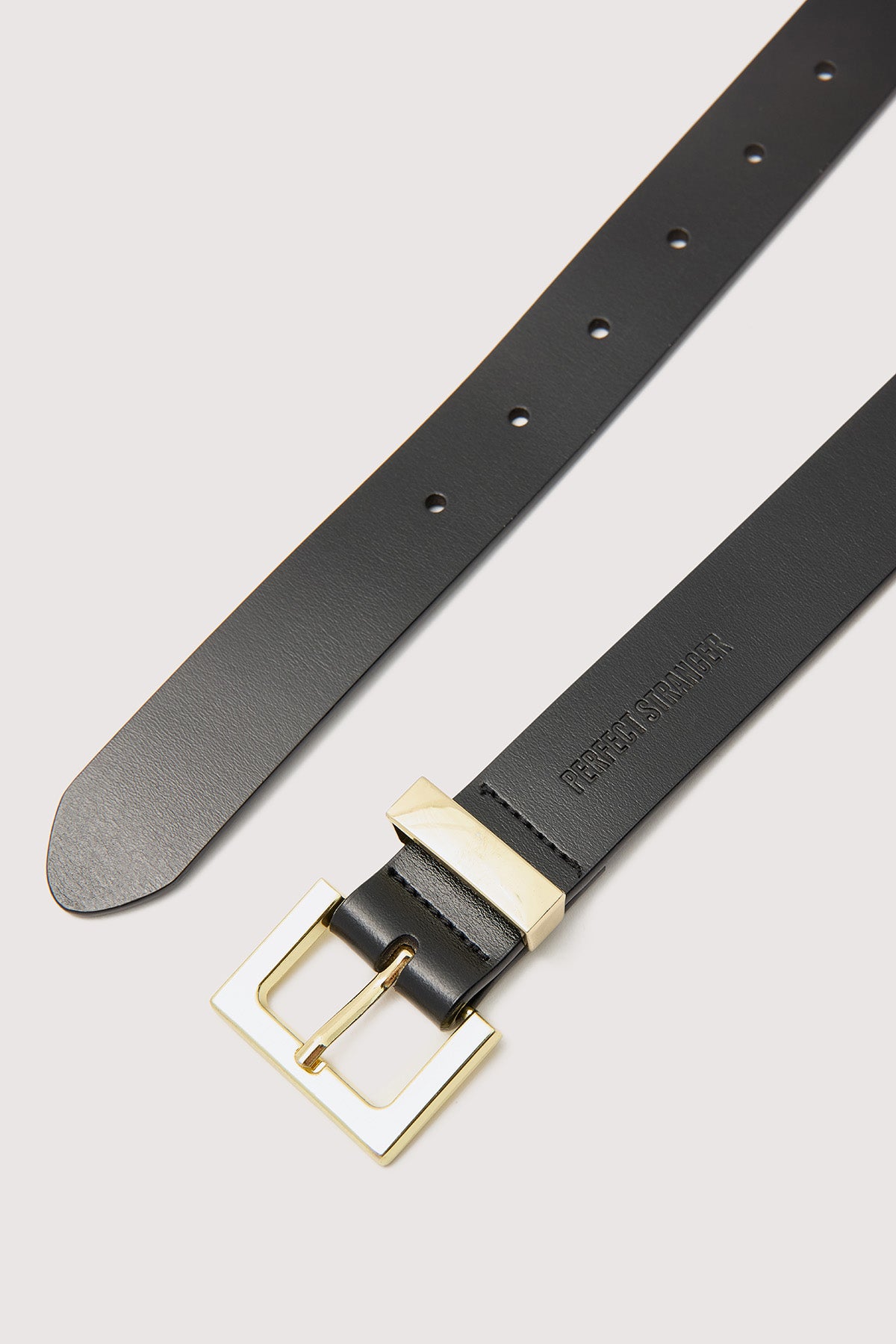 Perfect Stranger Timeless Leather Belt Black/ Gold