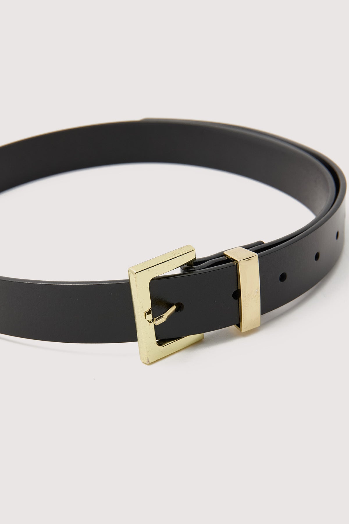 Perfect Stranger Timeless Leather Belt Black/ Gold