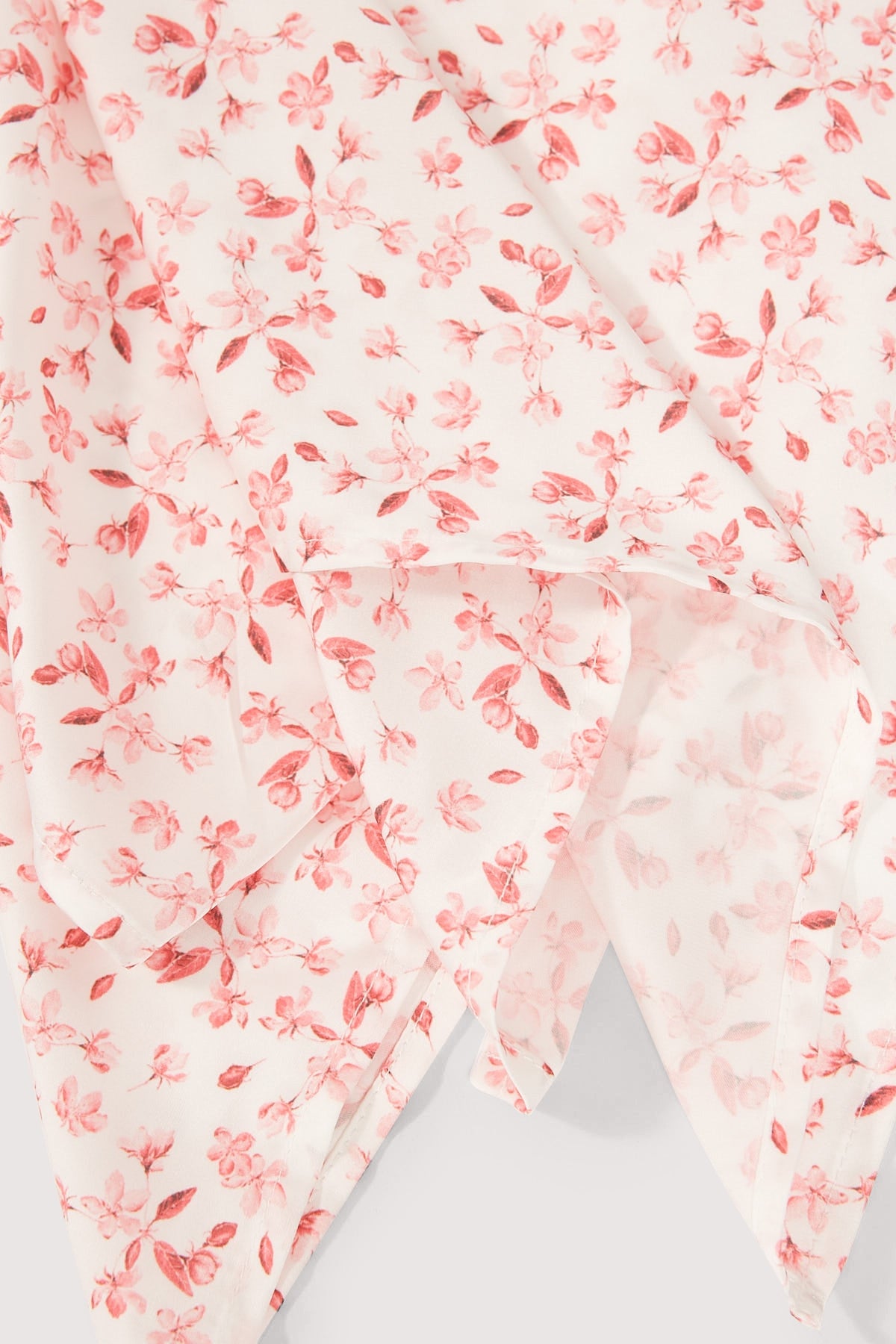 Perfect Stranger Camelia Satin Scarf White Print