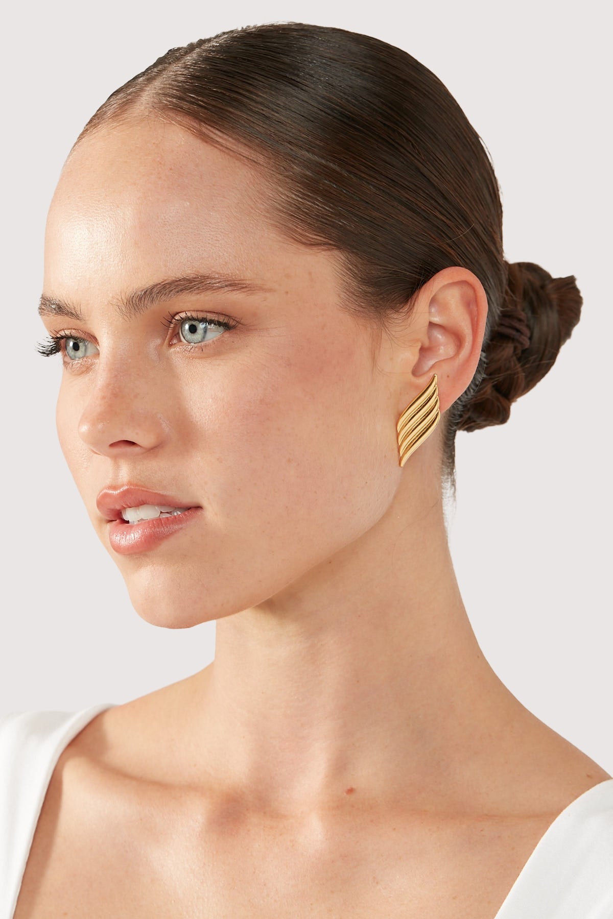 Perfect Stranger Kylie Earrings 18k Gold Plated