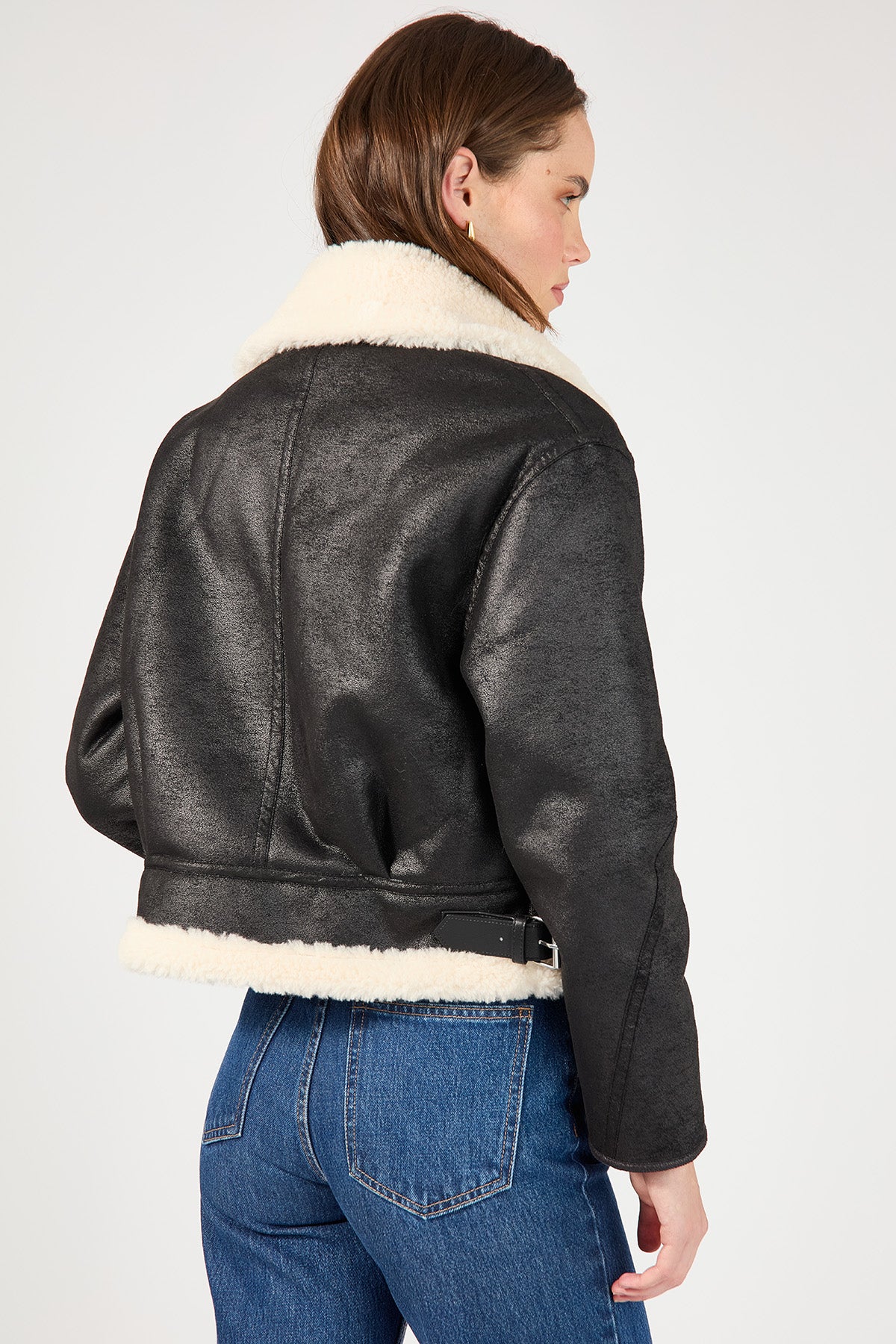 Perfect Stranger Lavinia Boxy Shearling Jacket Black