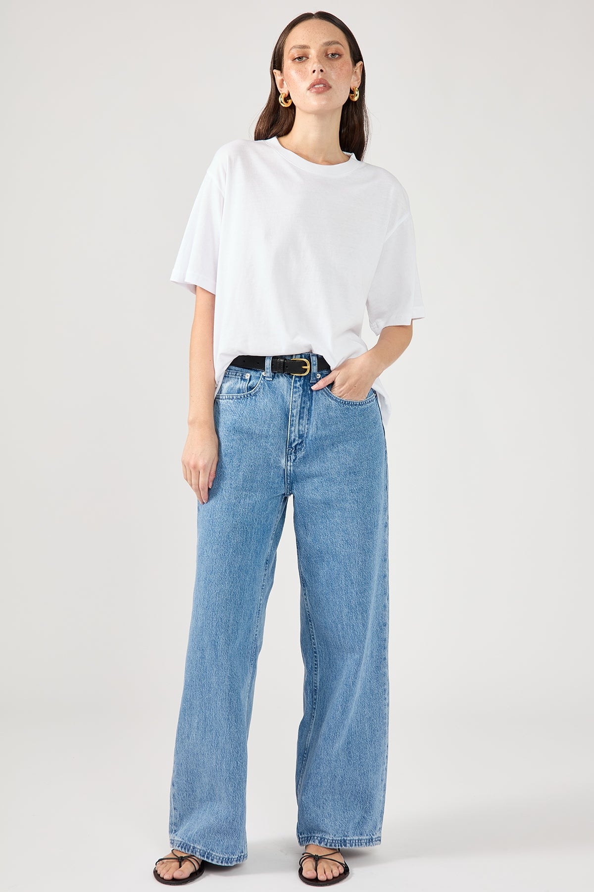 Perfect Stranger Oversized Basic Tee White