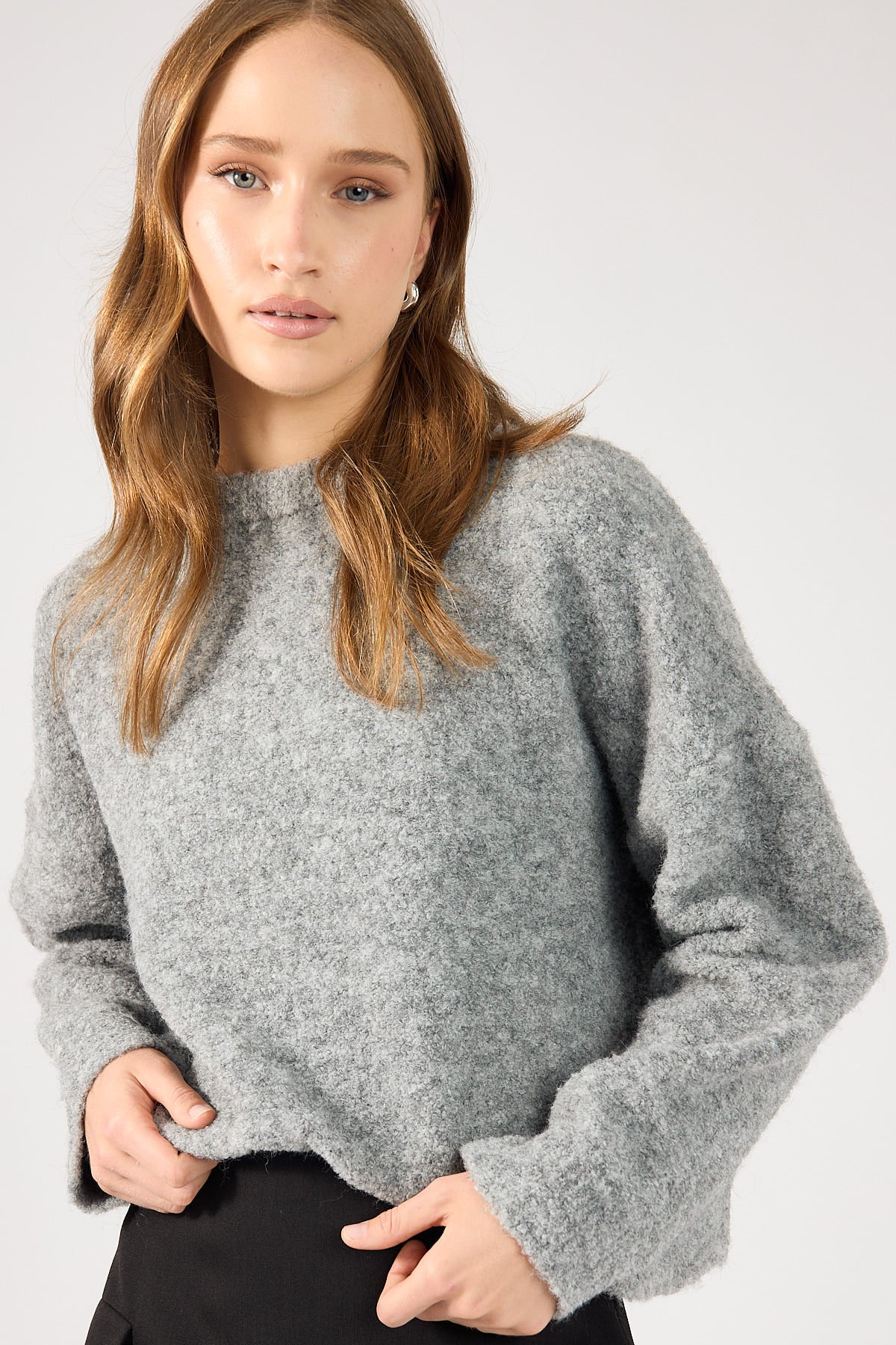 Perfect Stranger Aspen Boucle Basic Sweater Grey