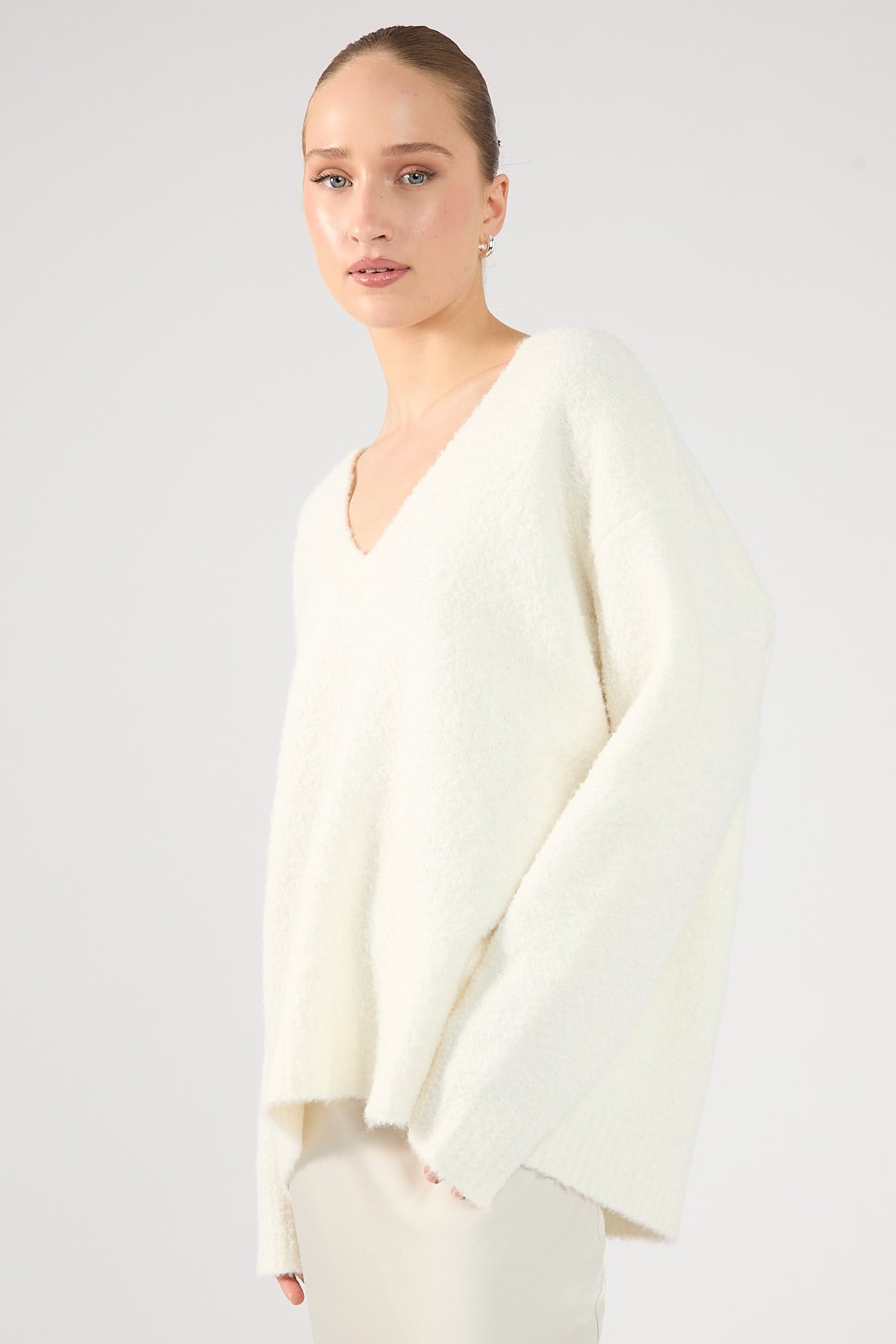 Perfect Stranger Elisa Boucle Knit V Neck Sweater Cream