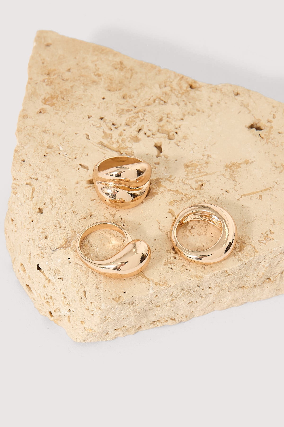 Perfect Stranger Ricci Irregular Ring 3 Pack Gold