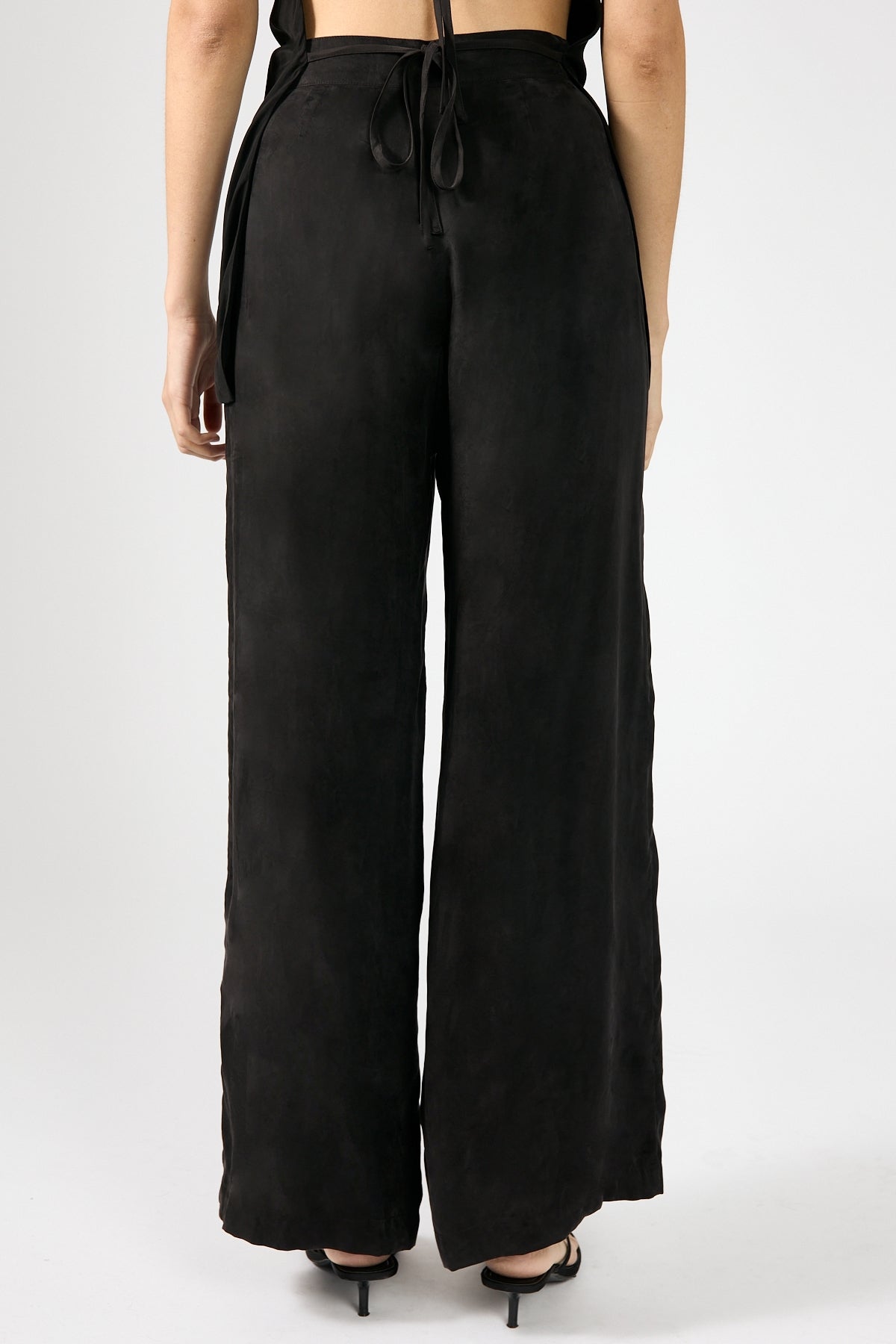 Perfect Stranger Giulia Clean Waist Cupro Pant Black