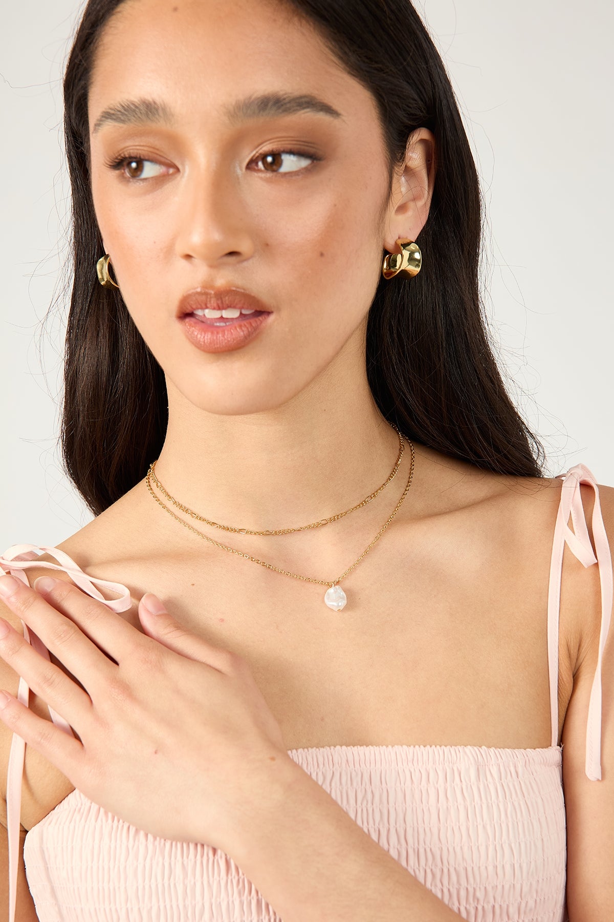 Perfect Stranger Allure Pearl 2 Pack Layered Necklace Gold