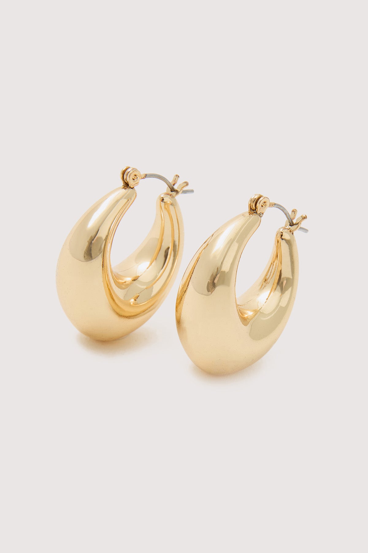 Perfect Stranger Scarlett Hoop Earrings Gold Plated