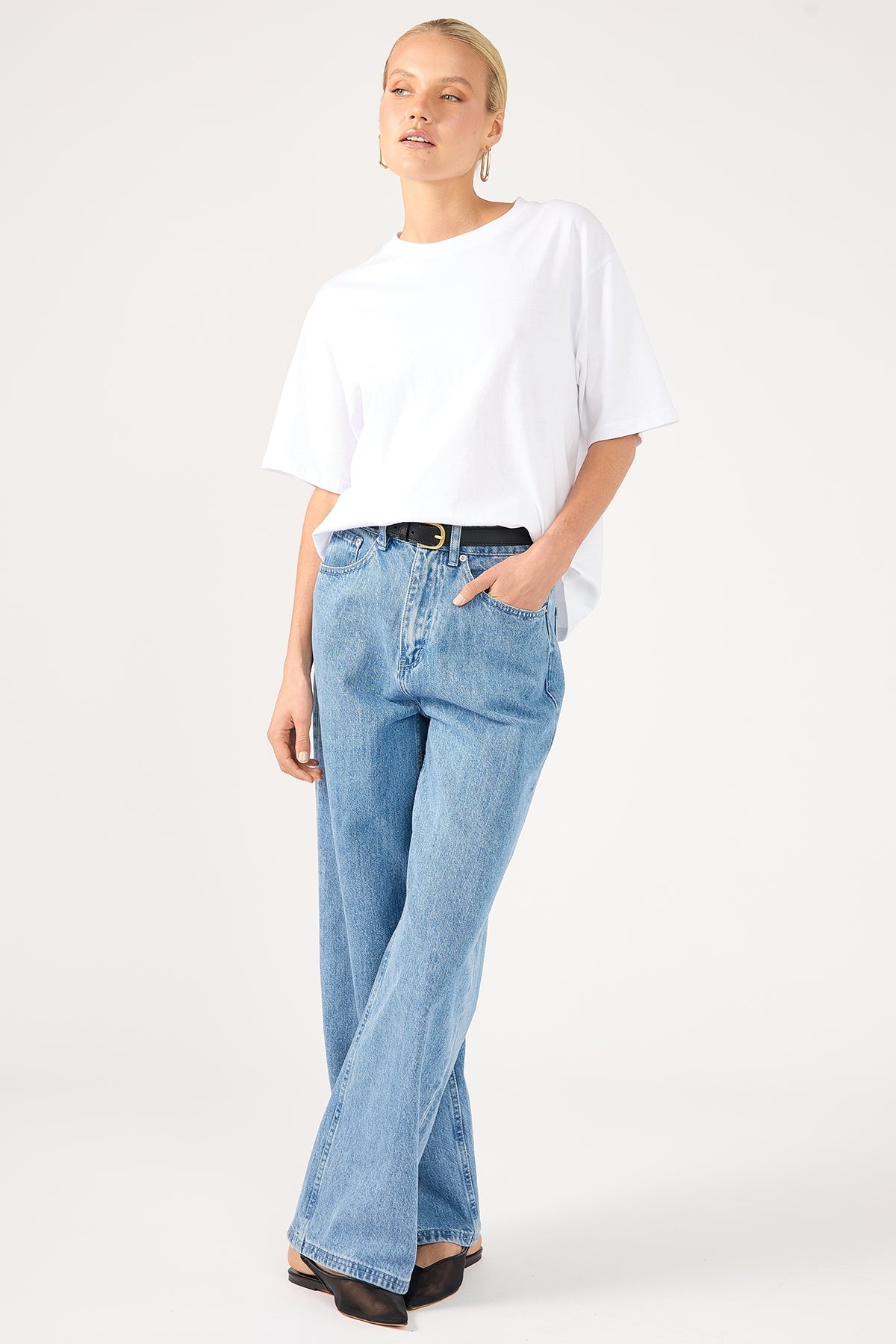 Perfect Stranger Mid Rise 90's Slouch Jean Mid Blue Denim