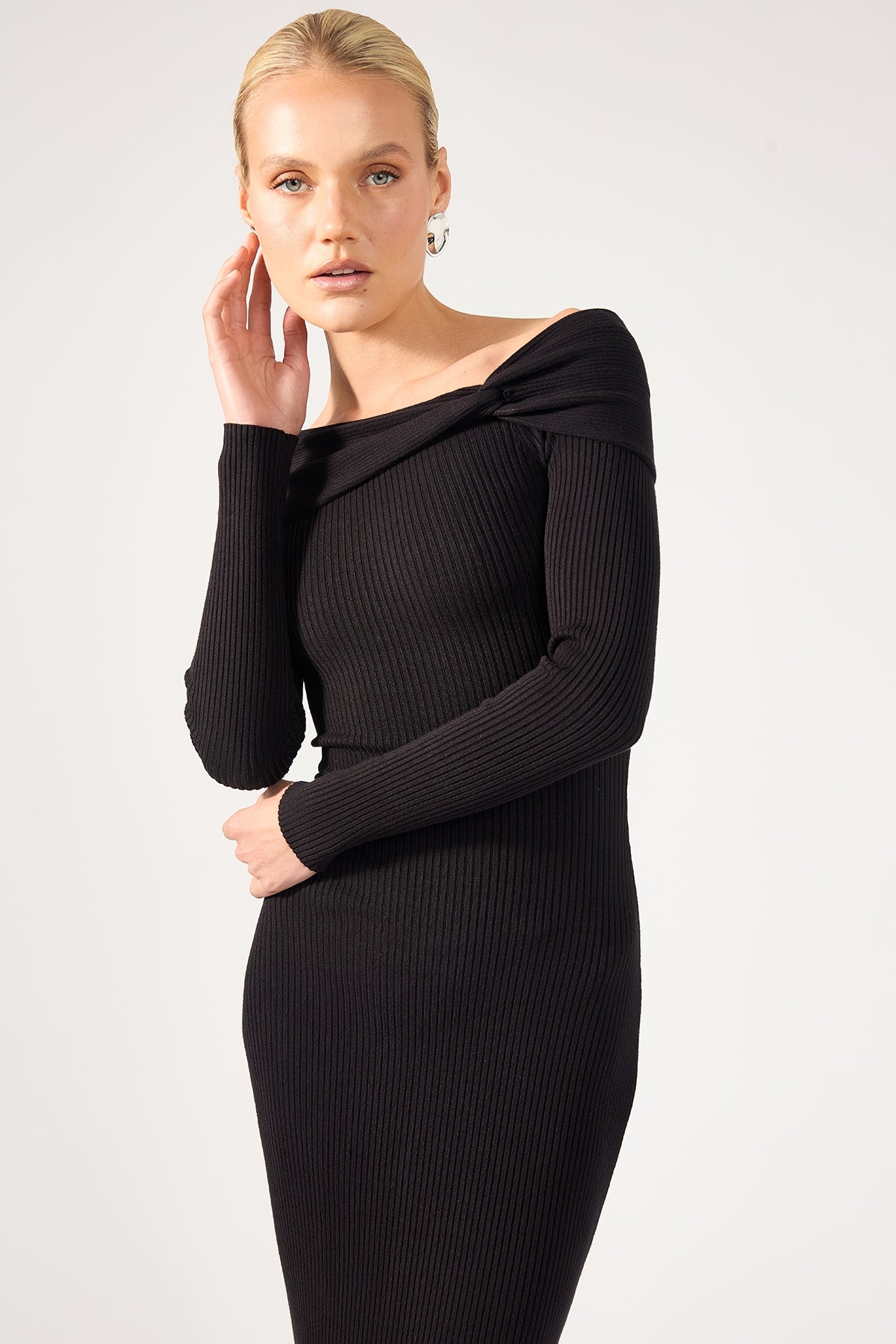 Perfect Stranger Leonie Off Shoulder Knit Dress Black