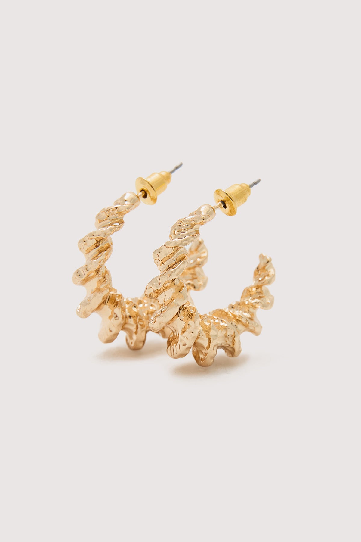 Perfect Stranger Coralina Twist Hoop Gold