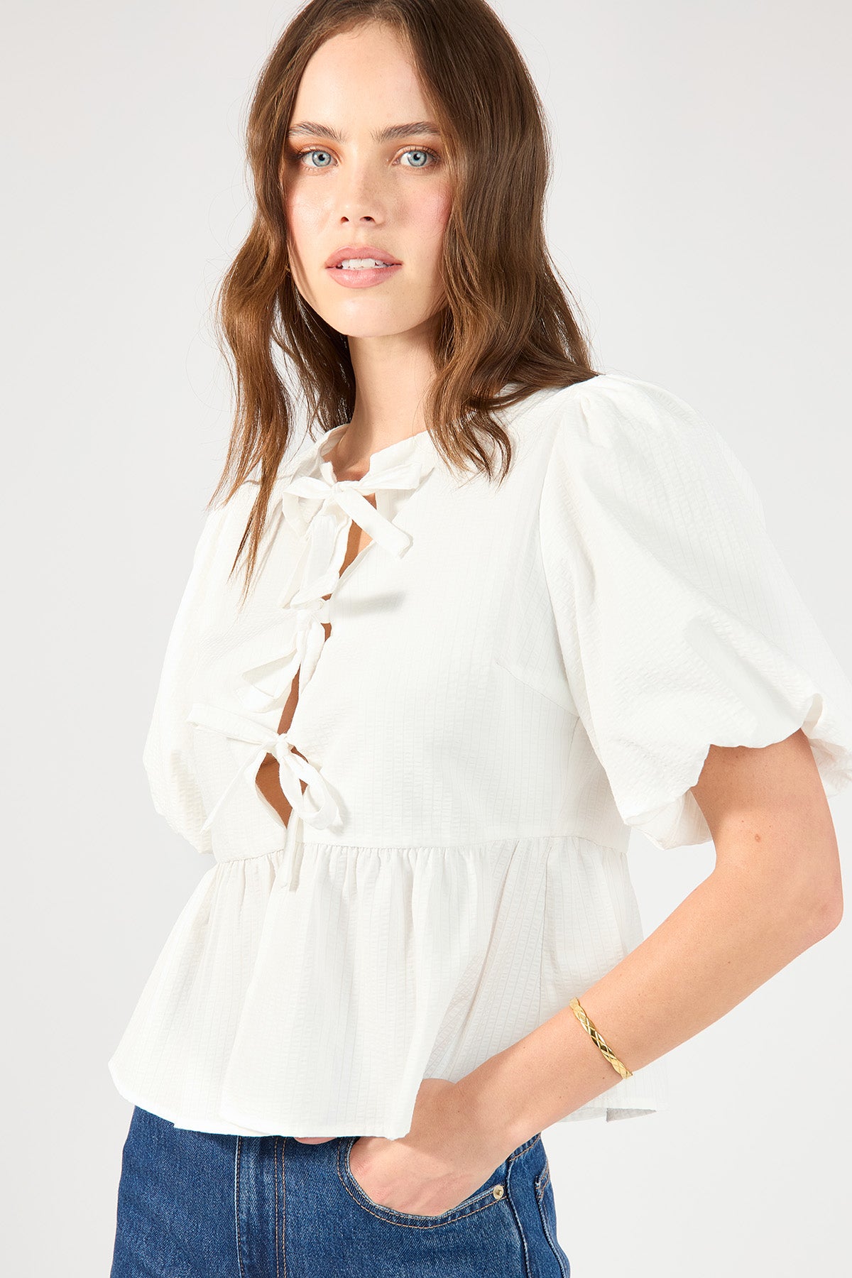 Perfect Stranger Delilah Tie Front Short Sleeve Blouse White