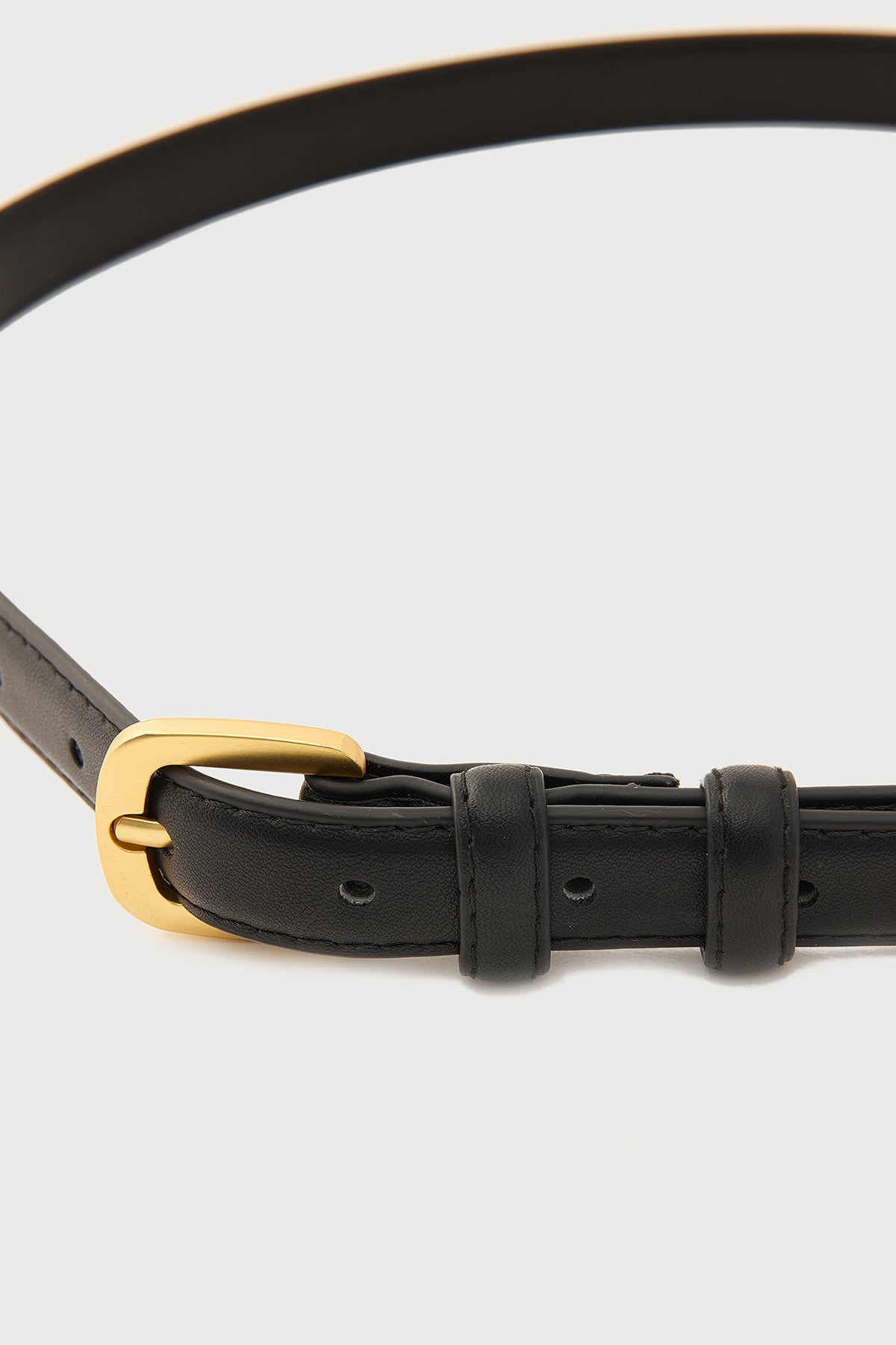 Perfect Stranger Classic Slim Belt Black / Gold