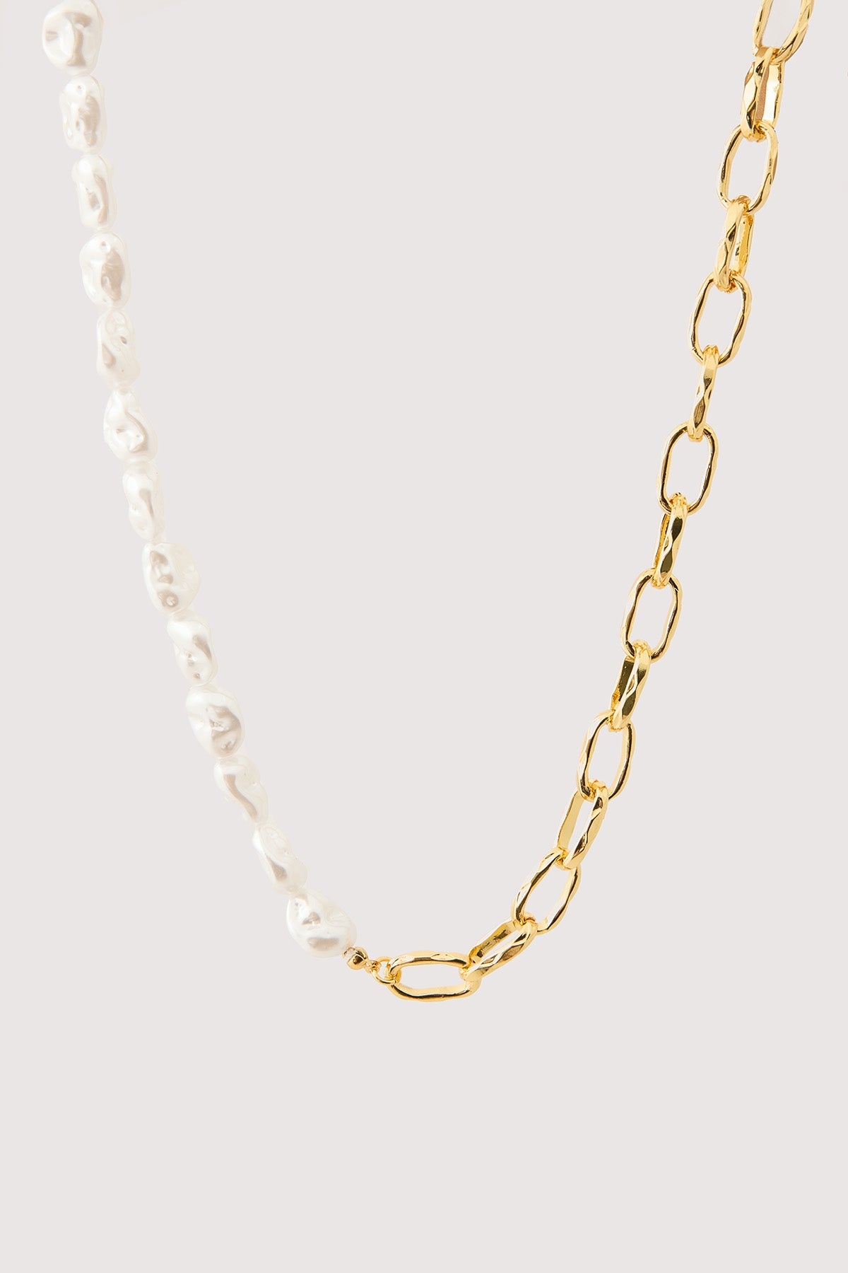 Perfect Stranger Sunlit Serenity Pearl Chain Necklace 18K Gold