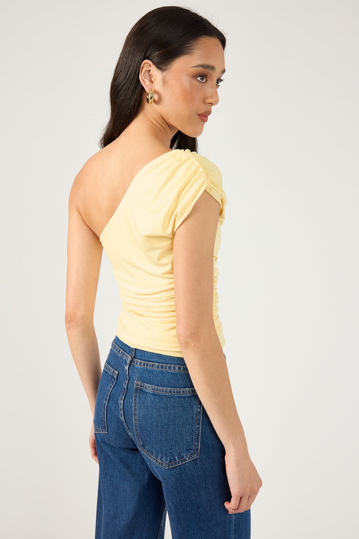 Perfect Stranger Tasmin One Shoulder Top Yellow