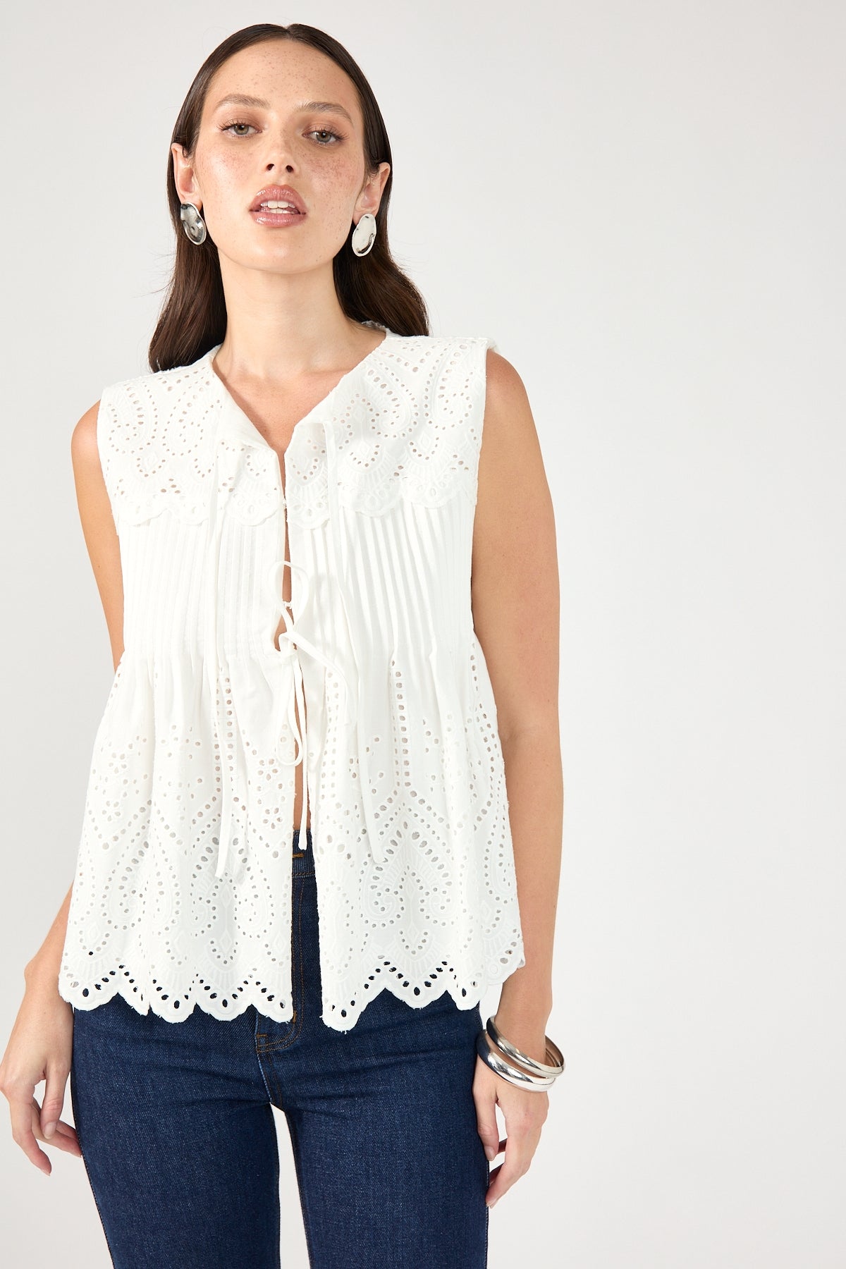 Perfect Stranger Novalee Broderie Tie Top White